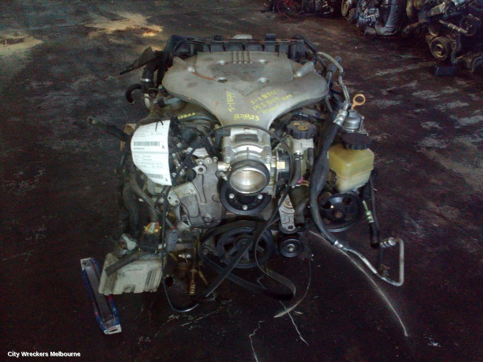 HOLDEN COMMODORE 2009 Engine