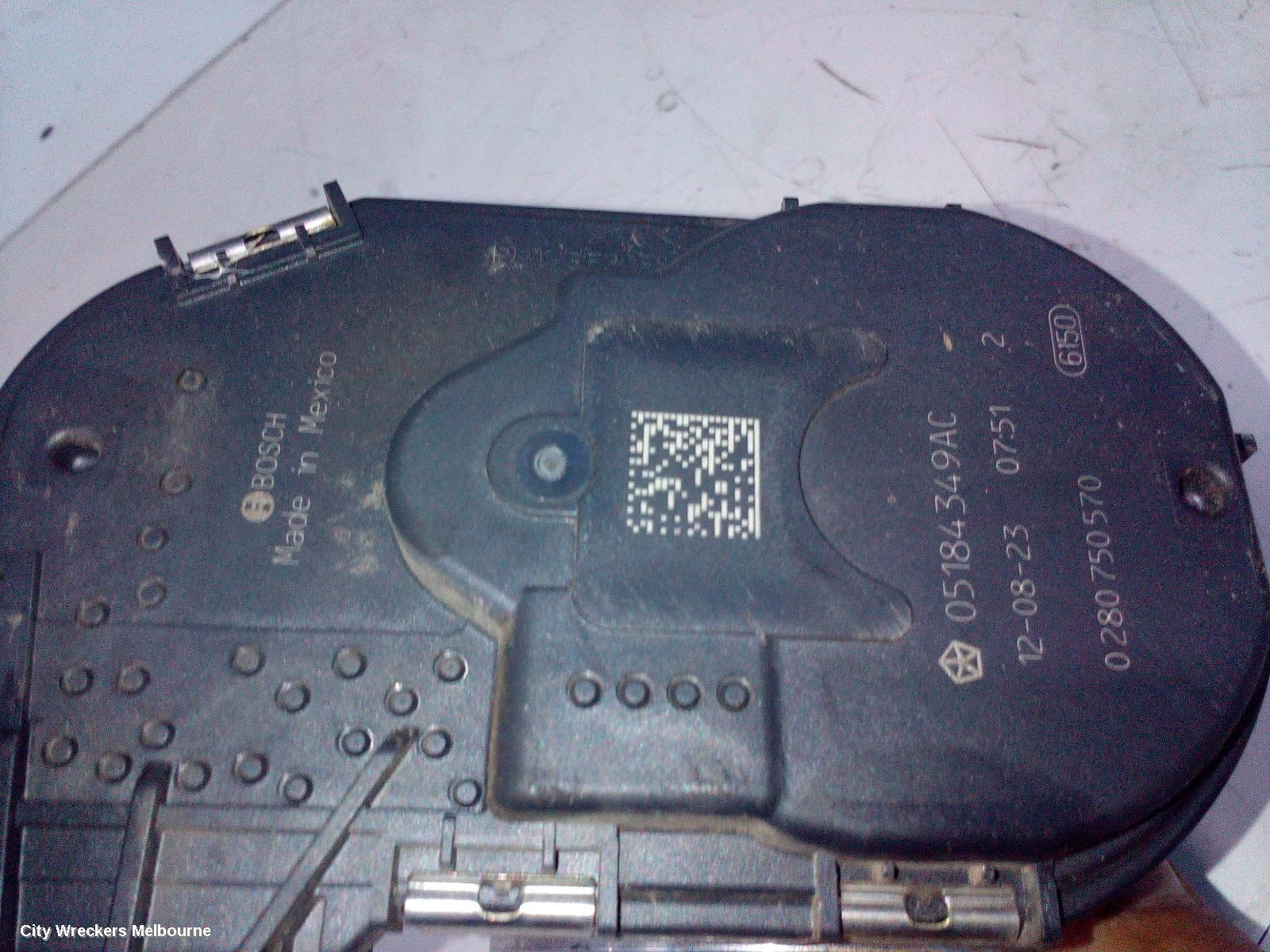 CHRYSLER 300C 2014 Throttle Body