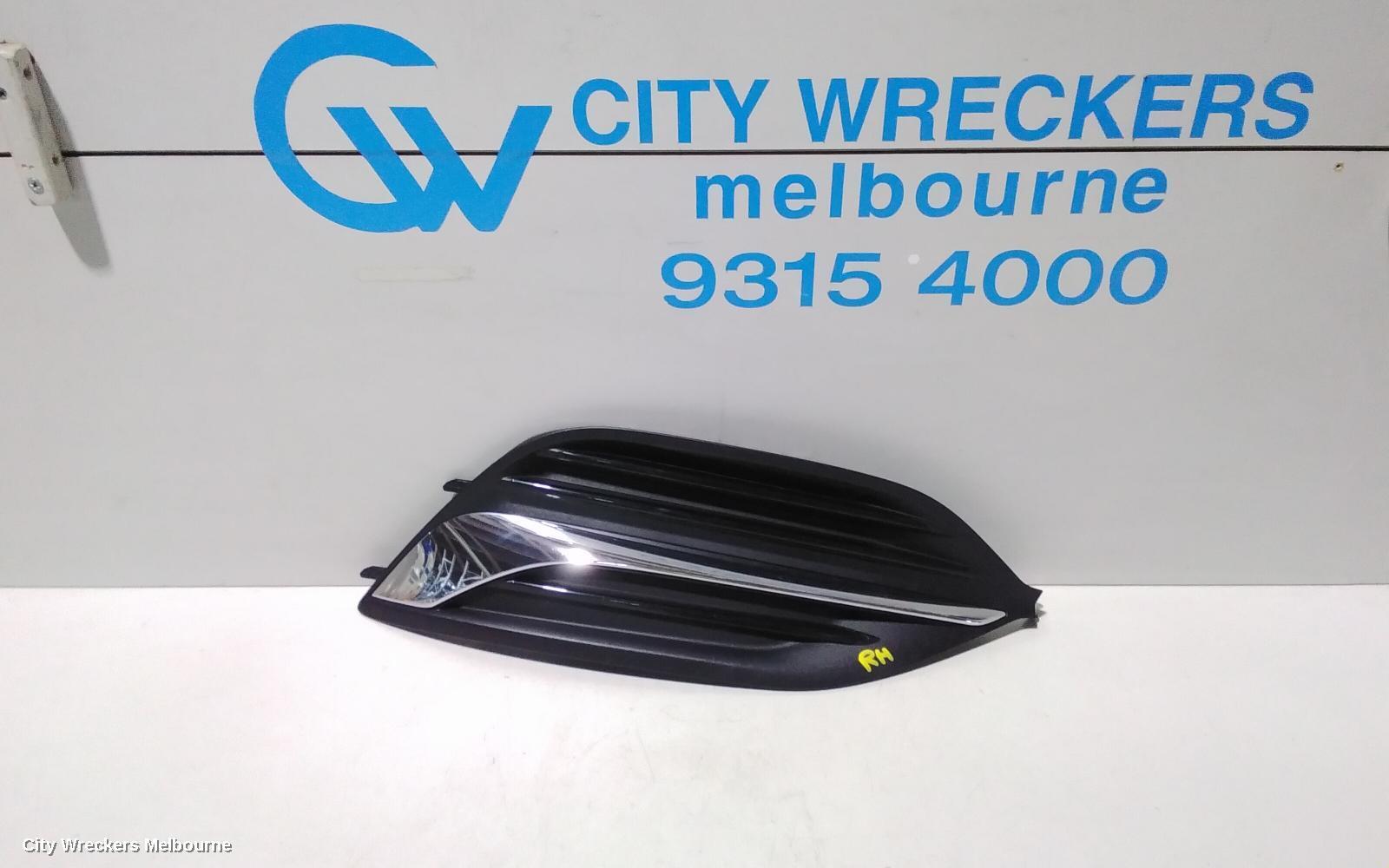 HOLDEN COMMODORE 2020 Right Indicator/Fog/Side