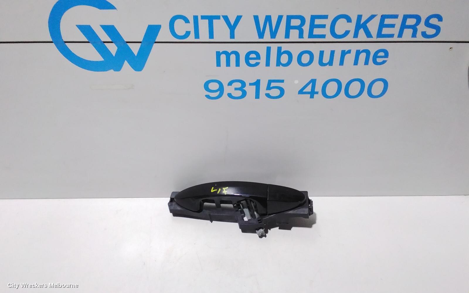 FORD FIESTA 2010 Door Handle