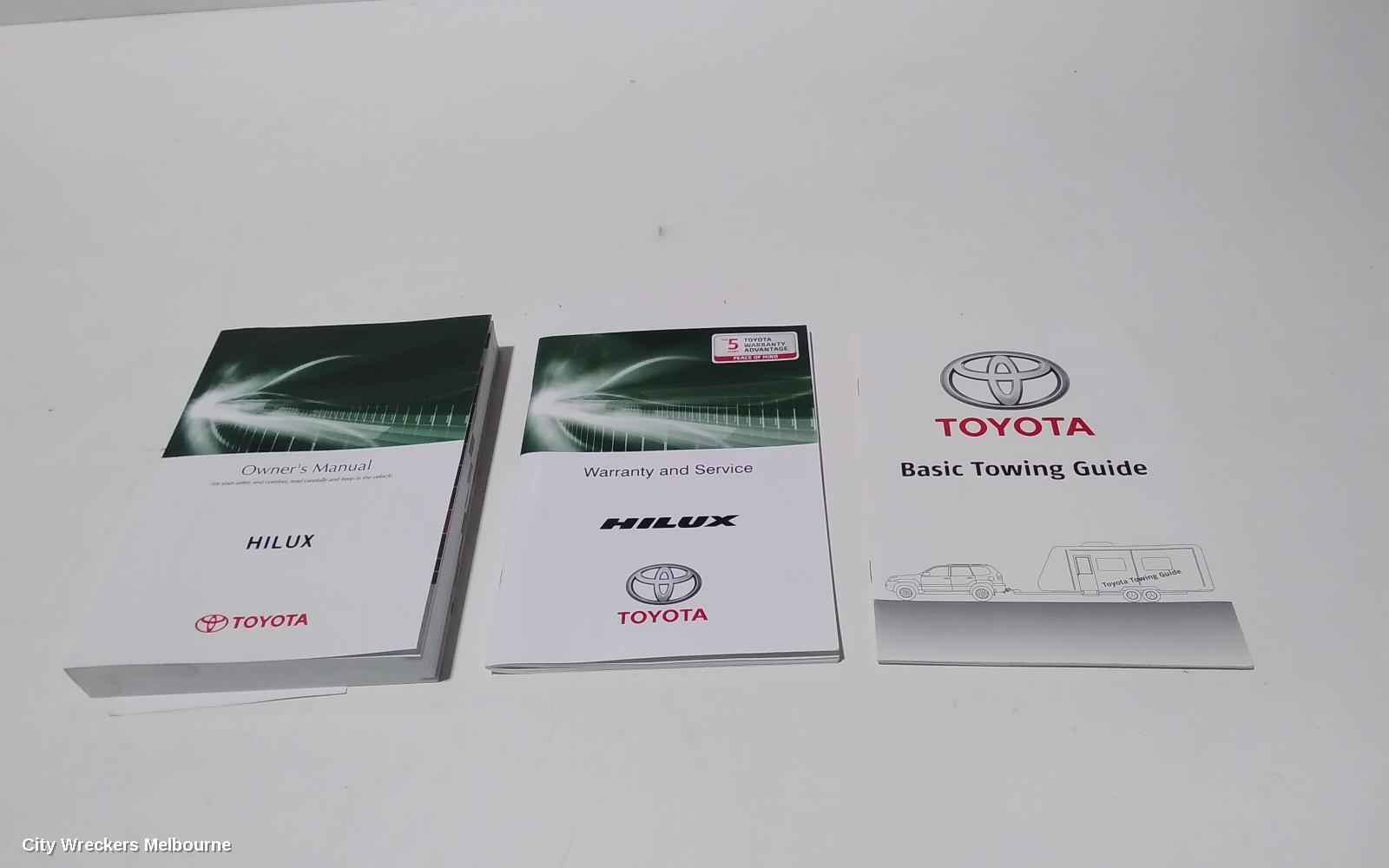 TOYOTA HILUX 2019 Owners Handbook