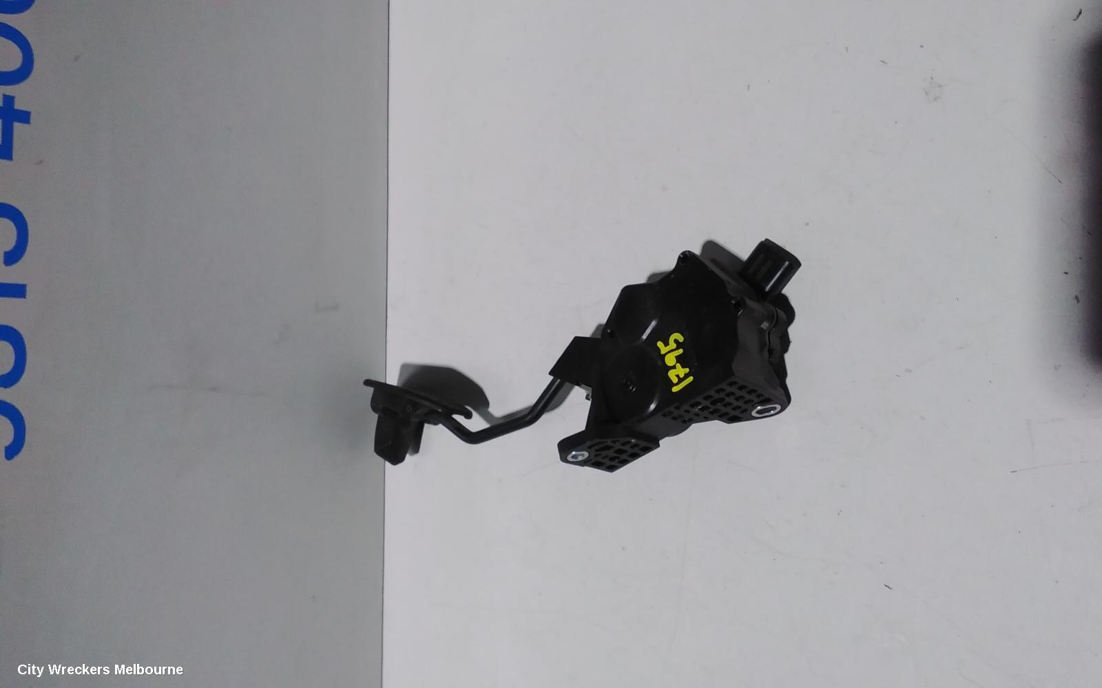 TOYOTA COROLLA 2017 Pedal Assembly