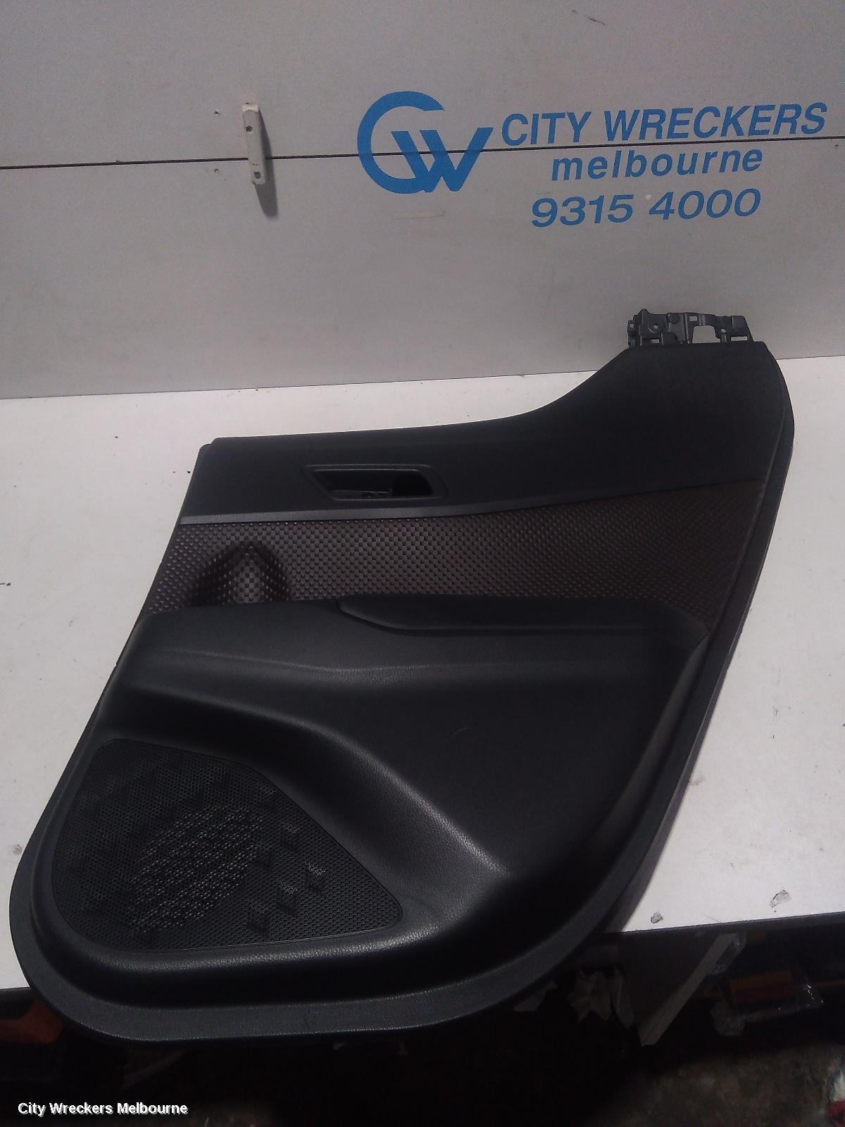TOYOTA C-HR 2018 Door Trim