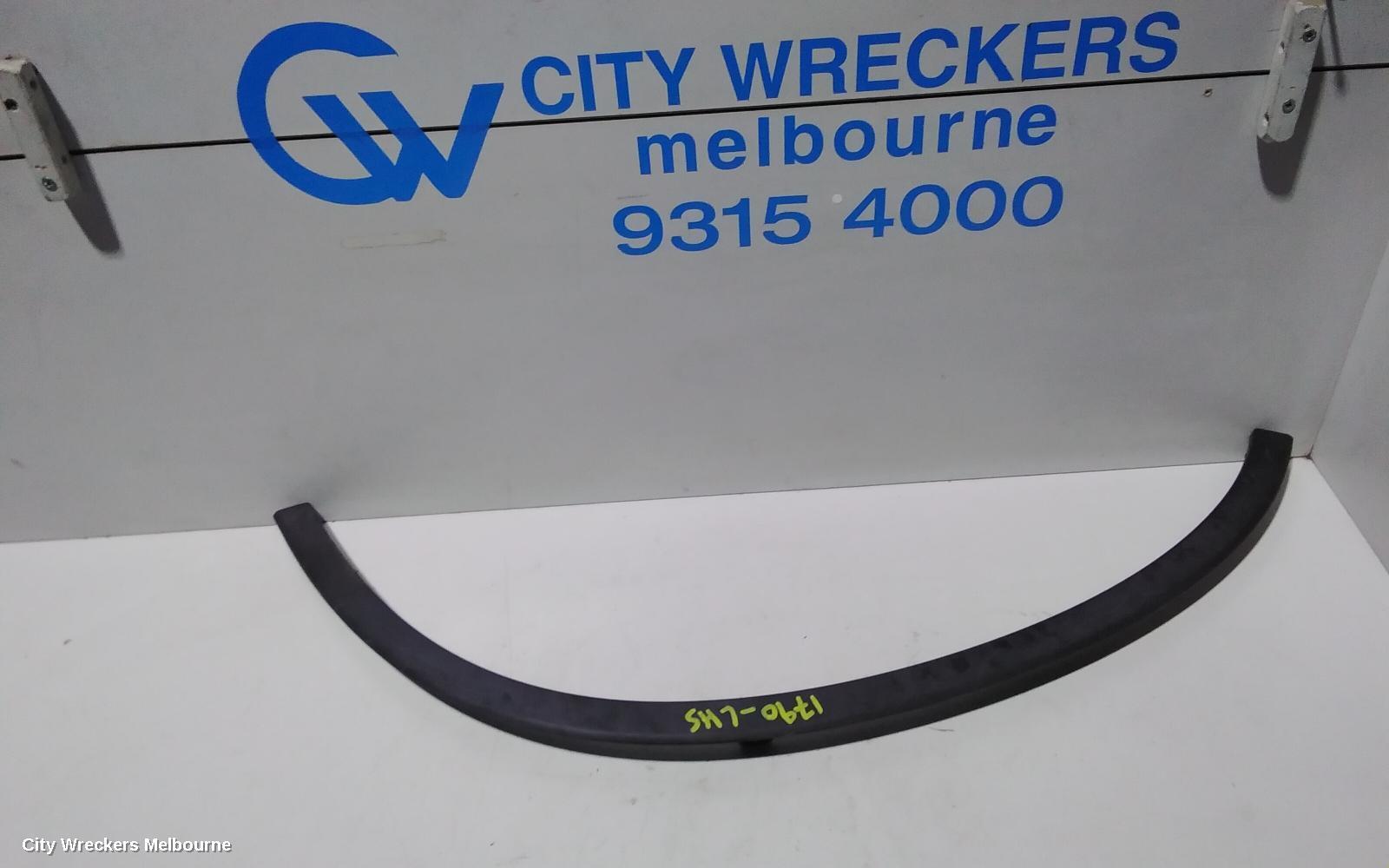 HONDA CRV 2009 Wheel Arch Flare