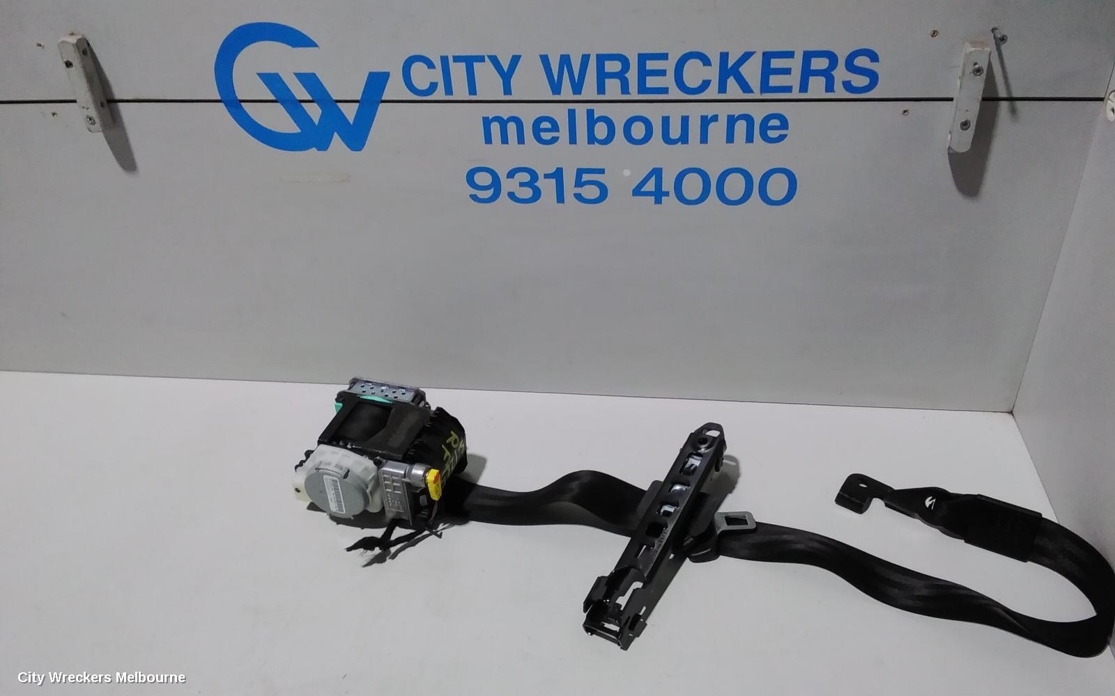 AUDI Q5 2012 Seatbelt/Stalk