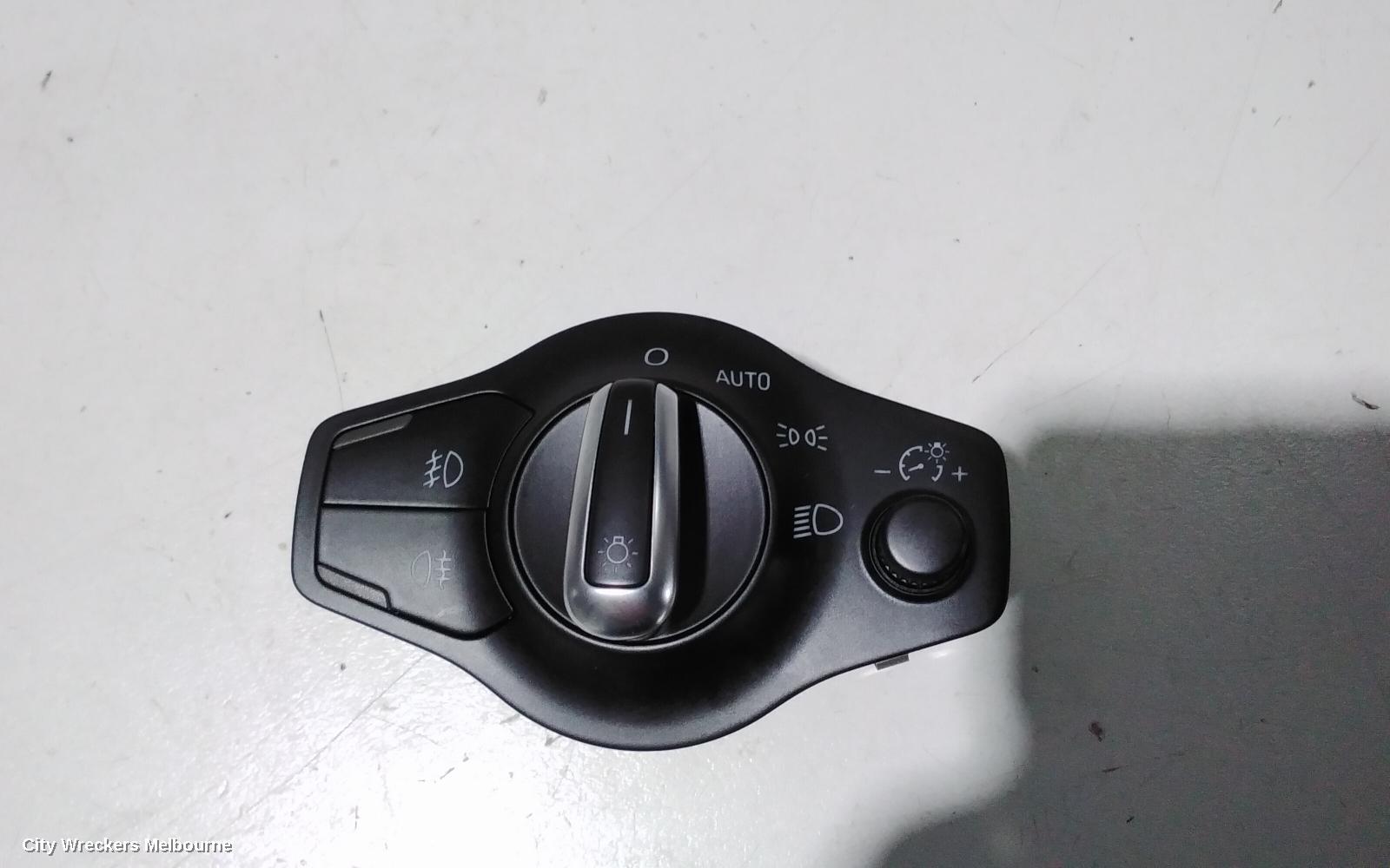 AUDI Q5 2012 Combination Switch