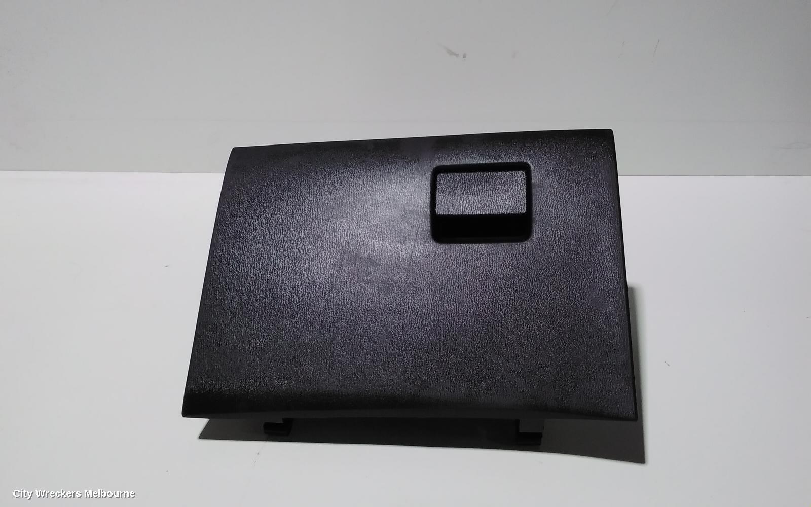 MAZDA CX5 2018 Glove Box