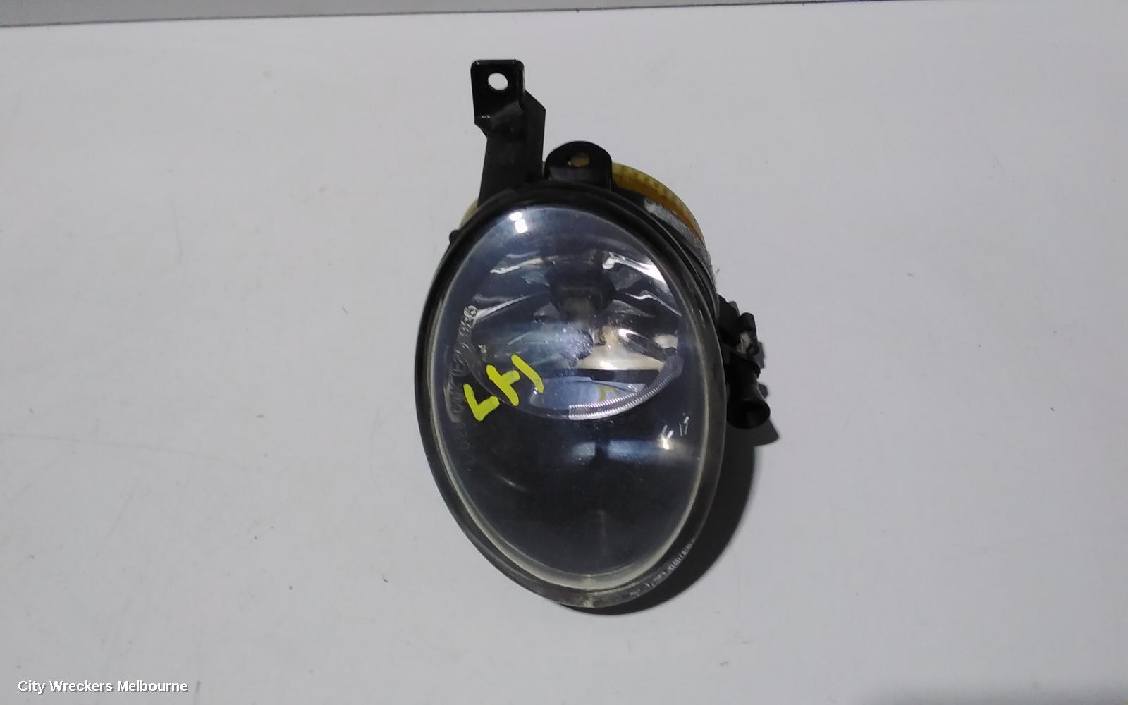 VOLKSWAGEN GOLF 2009 Left Indicator/Fog/Side