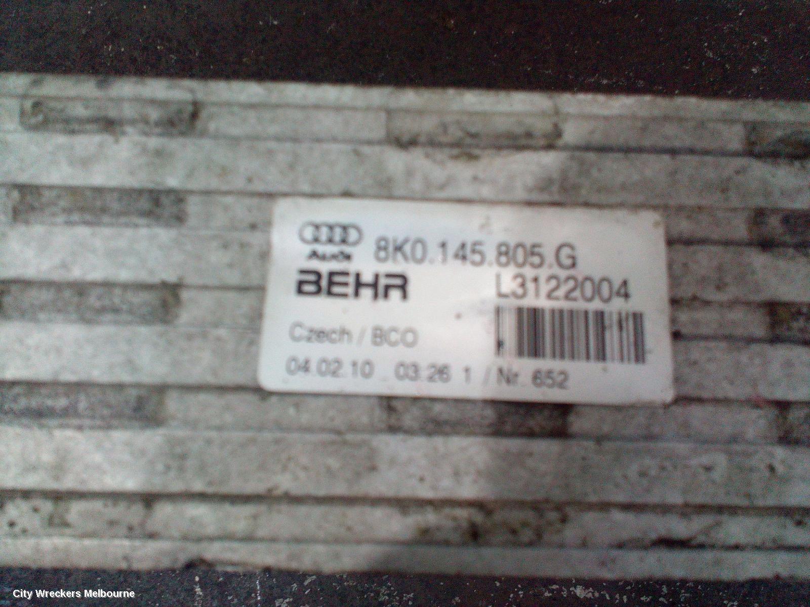 AUDI Q5 2010 Intercooler