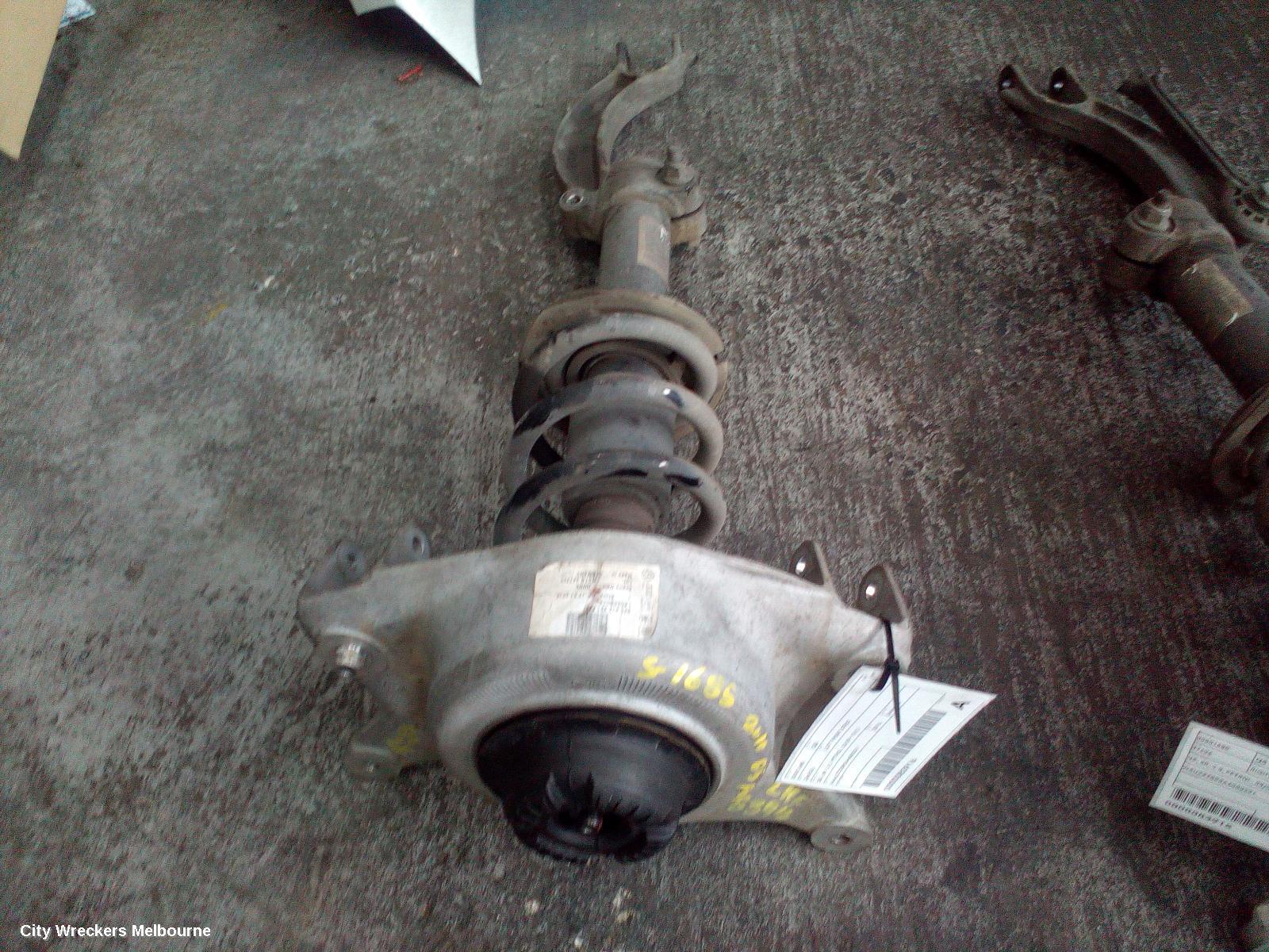 AUDI Q5 2010 Left Front Strut