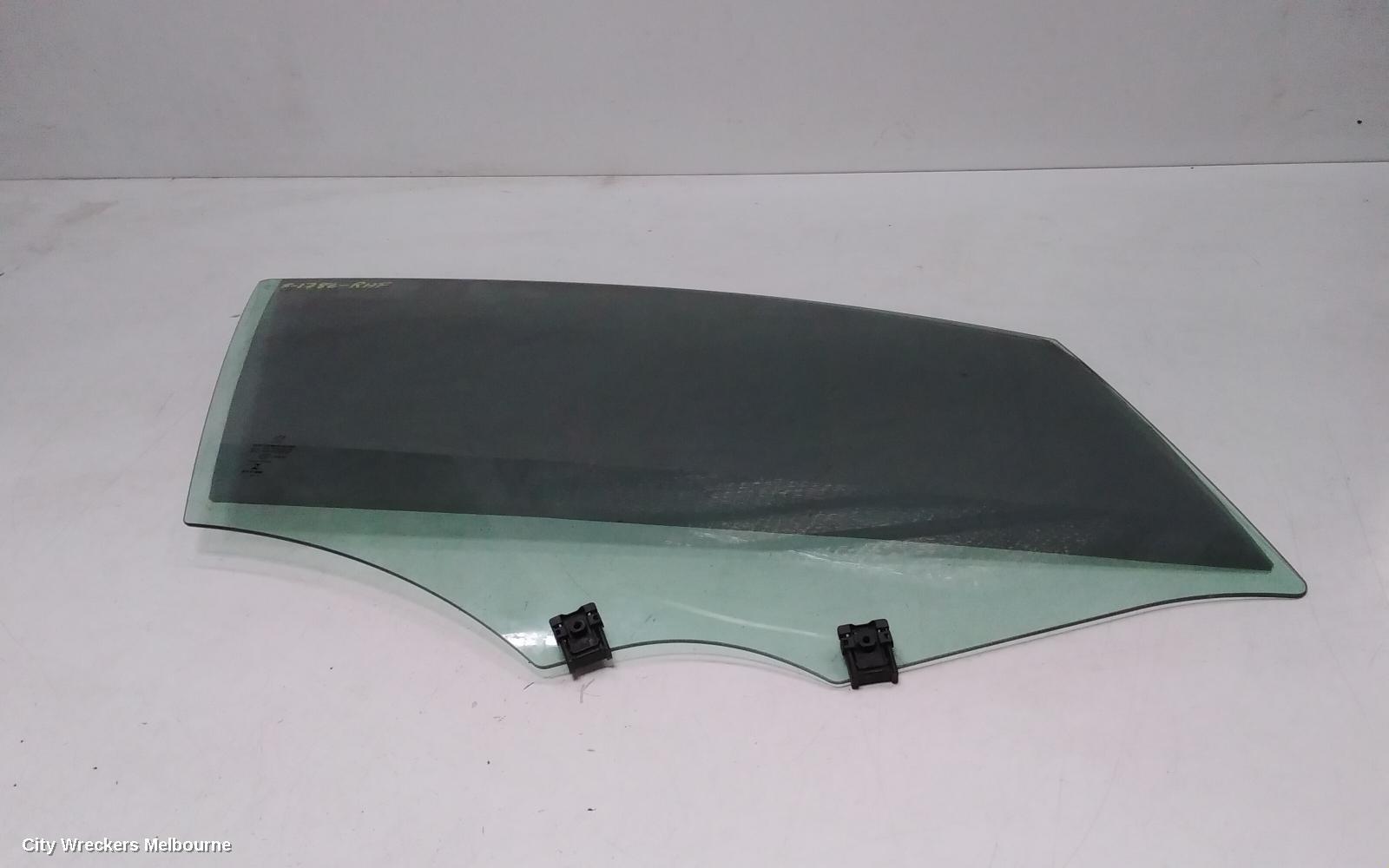 PEUGEOT 508 2014 Right Front Door Window