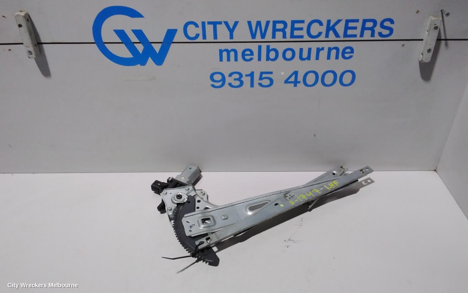 HOLDEN COLORADO 2017 Left Front Window Reg/Motor