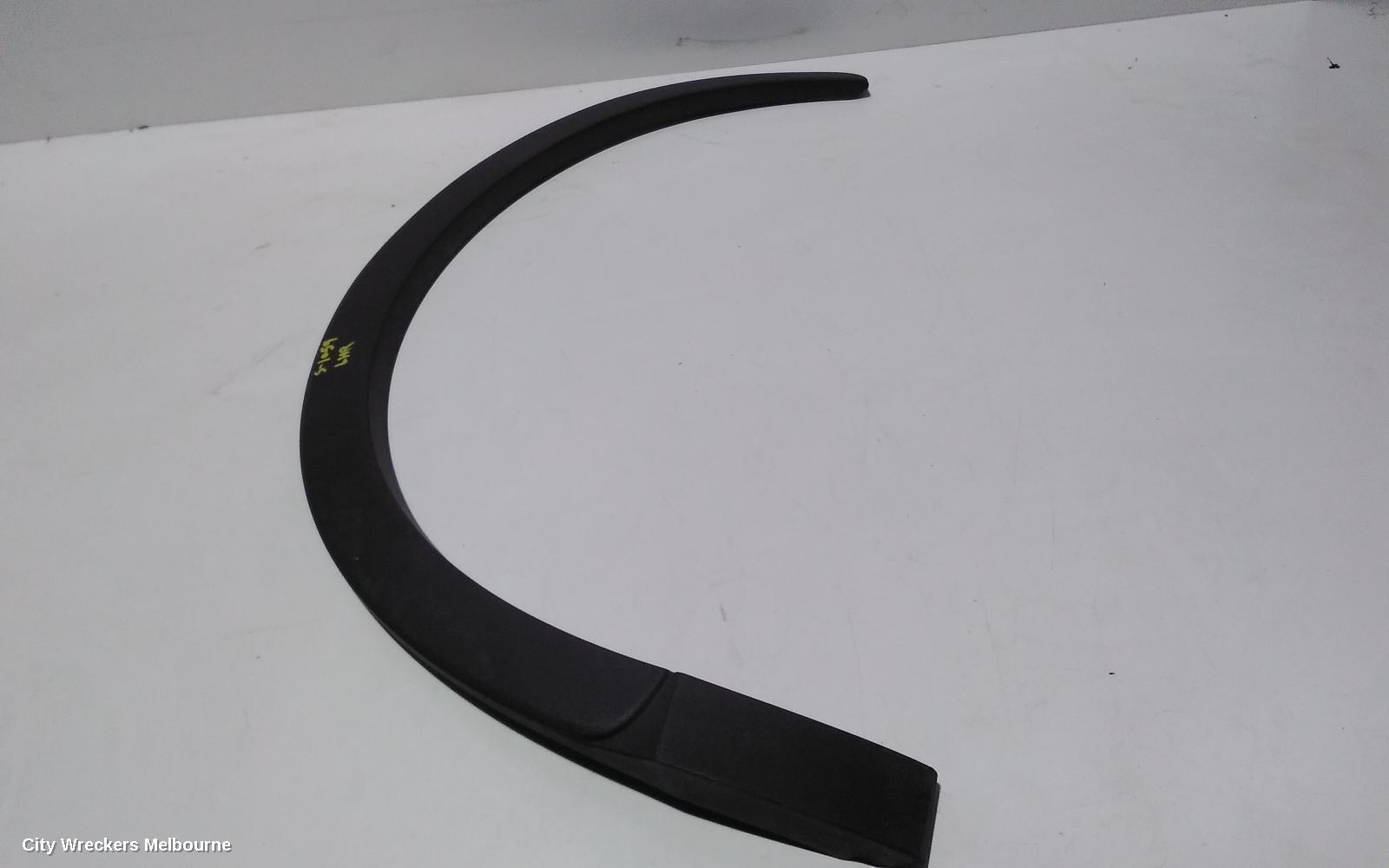 AUDI Q3 2014 Wheel Arch Flare