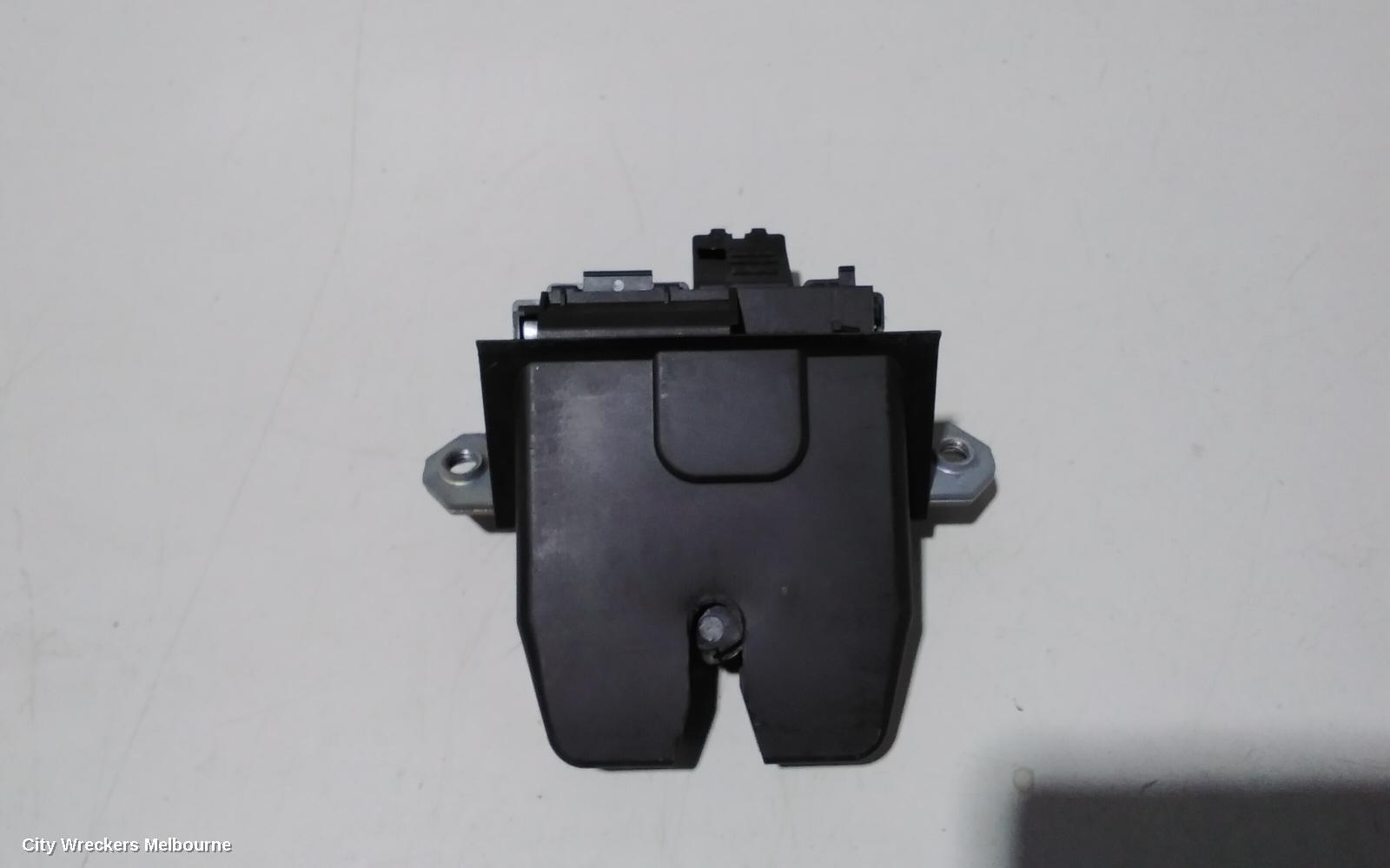 FORD FOCUS 2012 Door/Boot/Gate Lock