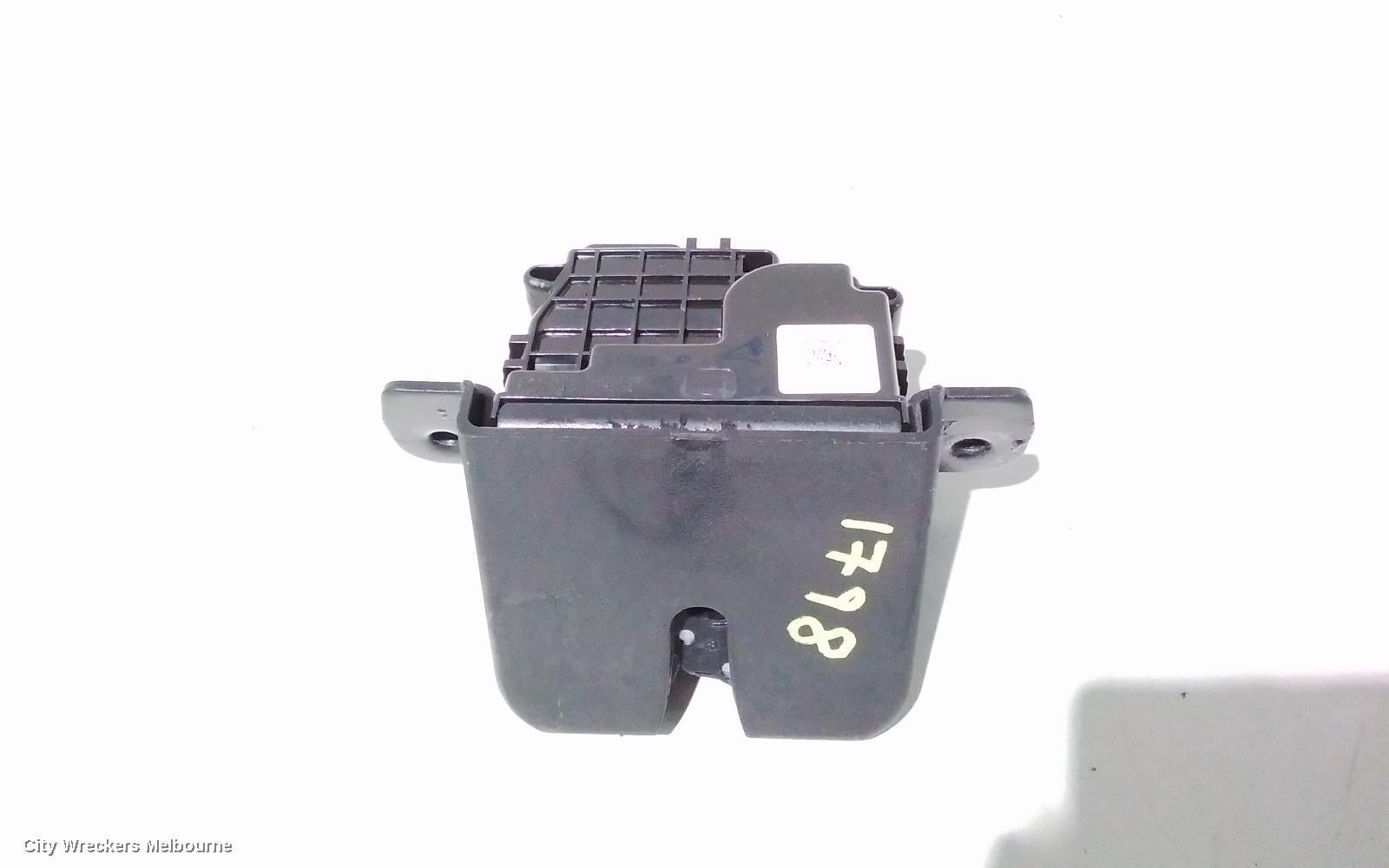 HYUNDAI TUCSON 2018 Door/Boot/Gate Lock