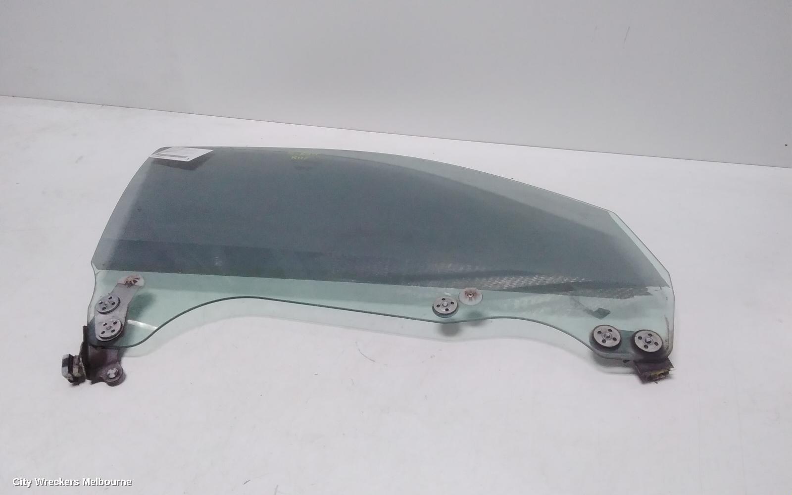 SUBARU OUTBACK 2008 Right Front Door Window