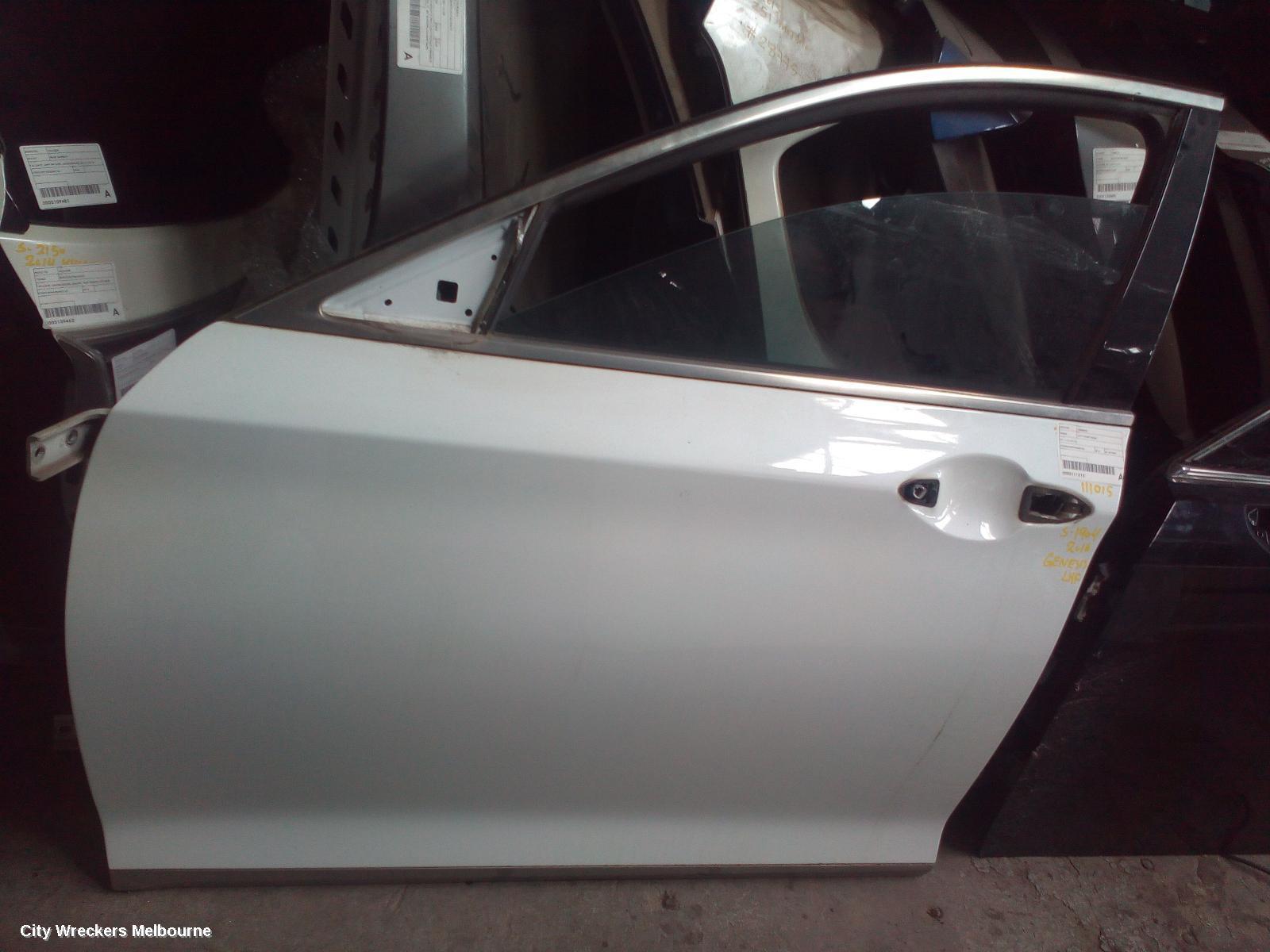 HYUNDAI GENESIS 2016 Left Front Door