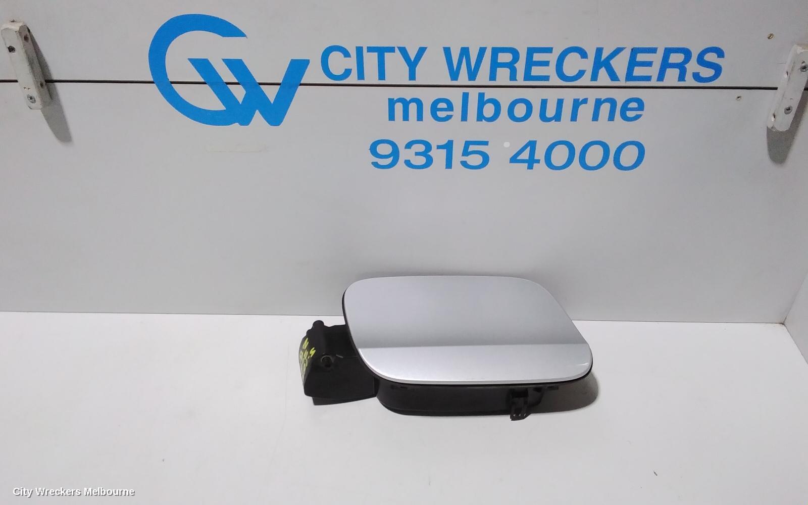 HOLDEN COMMODORE 2019 Fuel Door / Filler