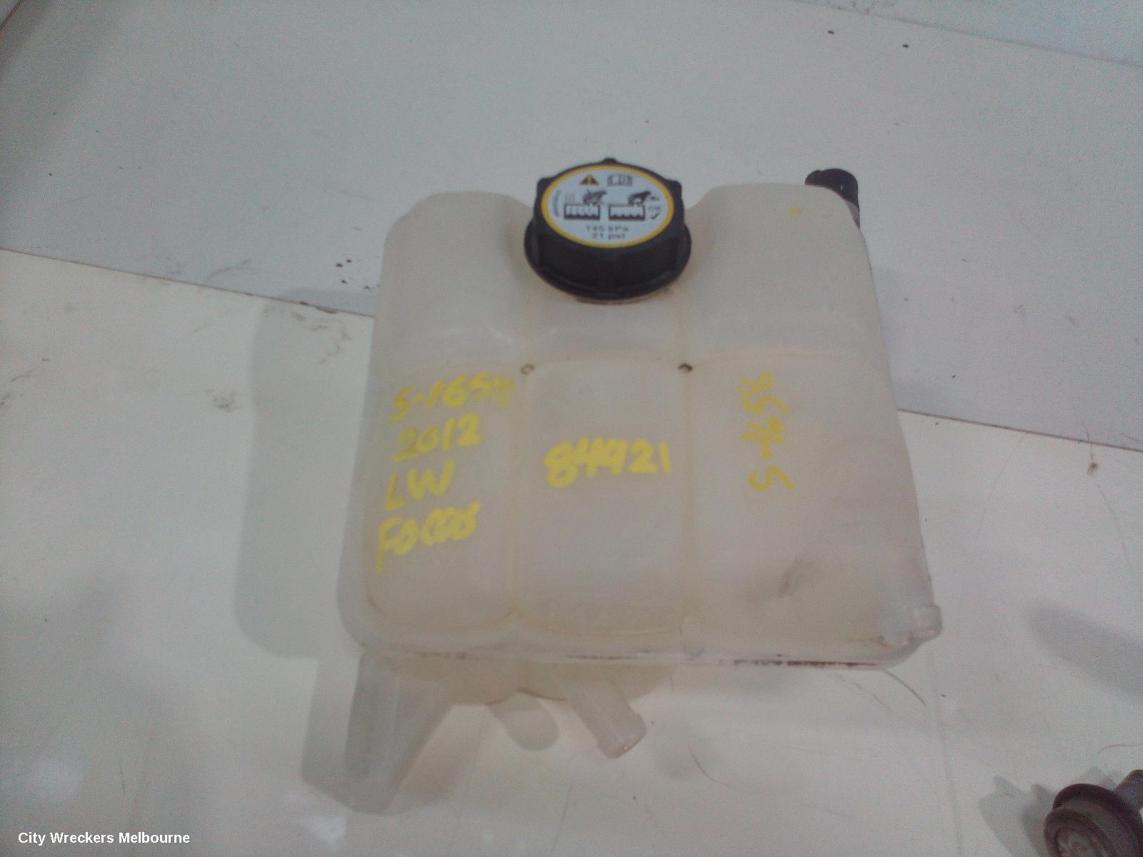 FORD FOCUS 2012 Overflow Bottle