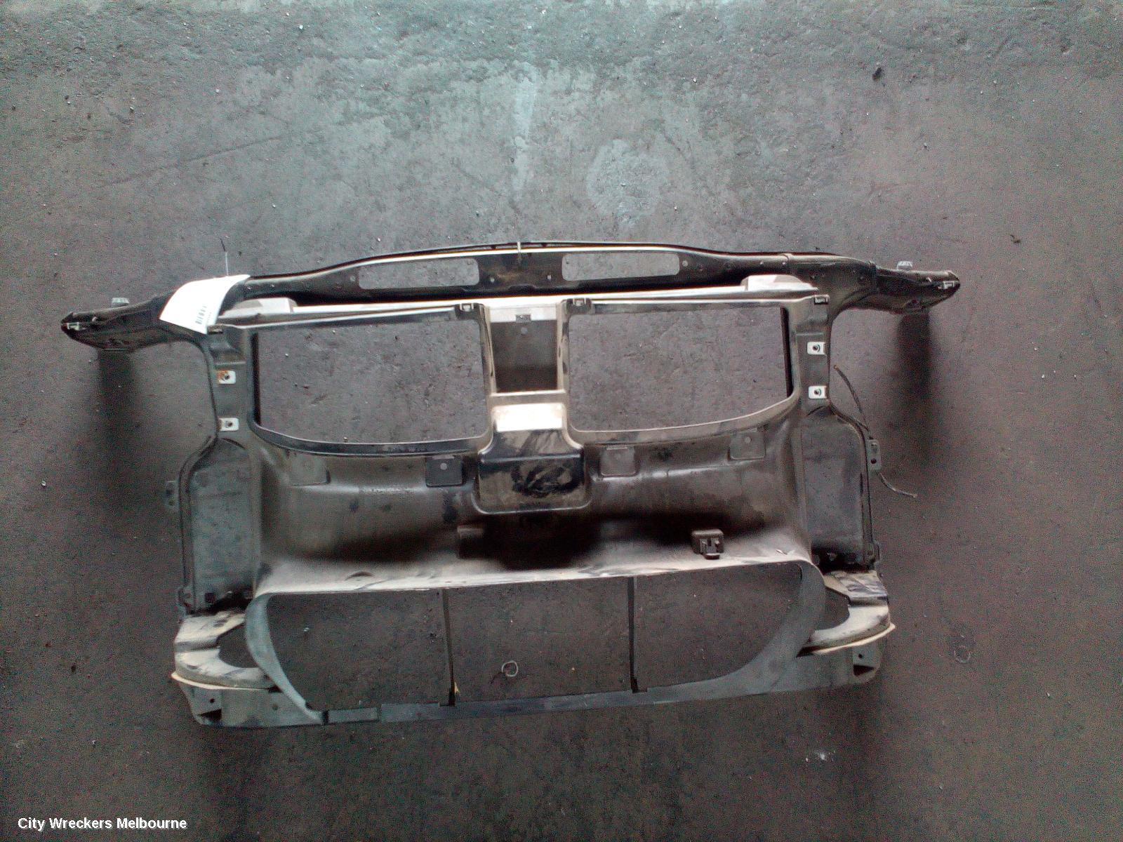 JEEP PATRIOT 2014 Radiator Support
