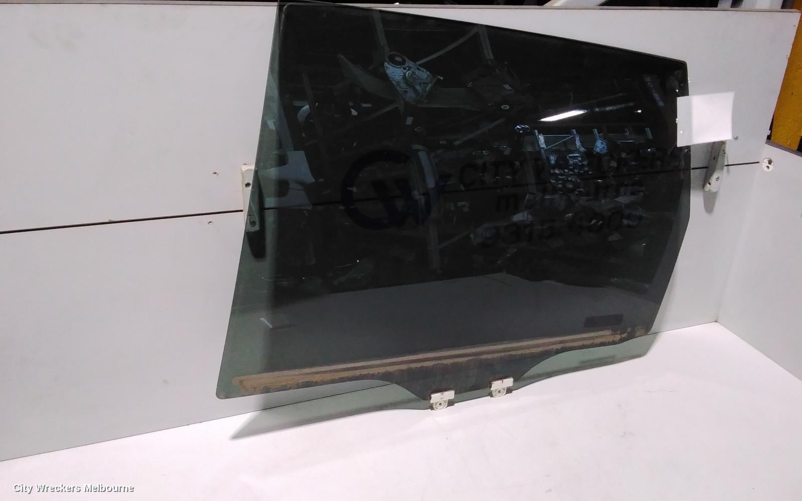 SUBARU FORESTER 2018 Left Rear Door Window