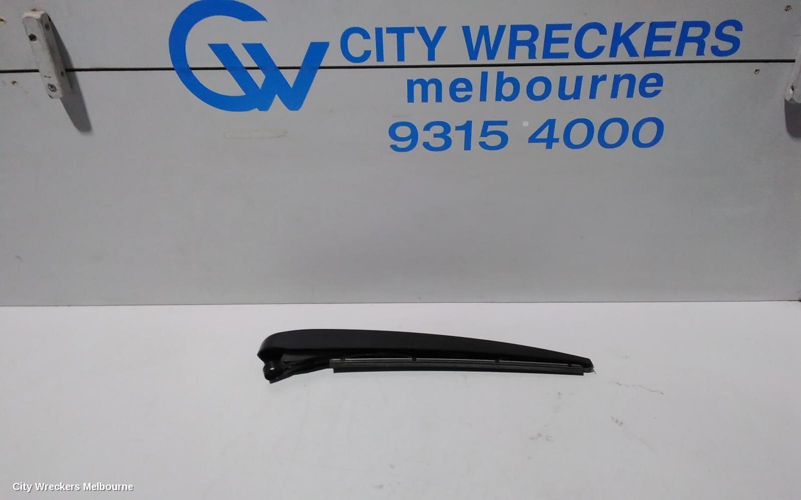 HOLDEN EQUINOX 2017 Wiper Arm
