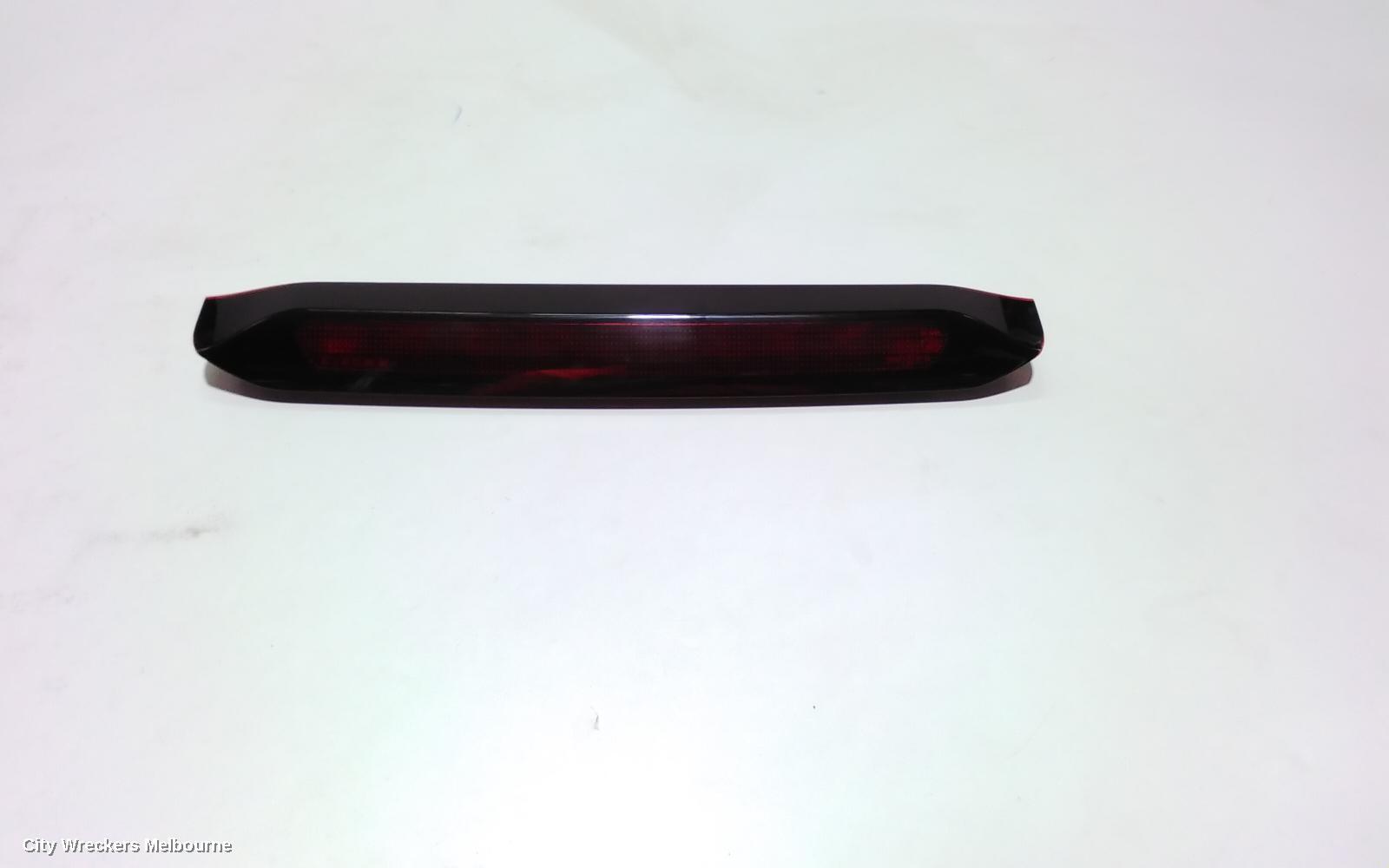 HOLDEN EQUINOX 2017 High Level Stoplight
