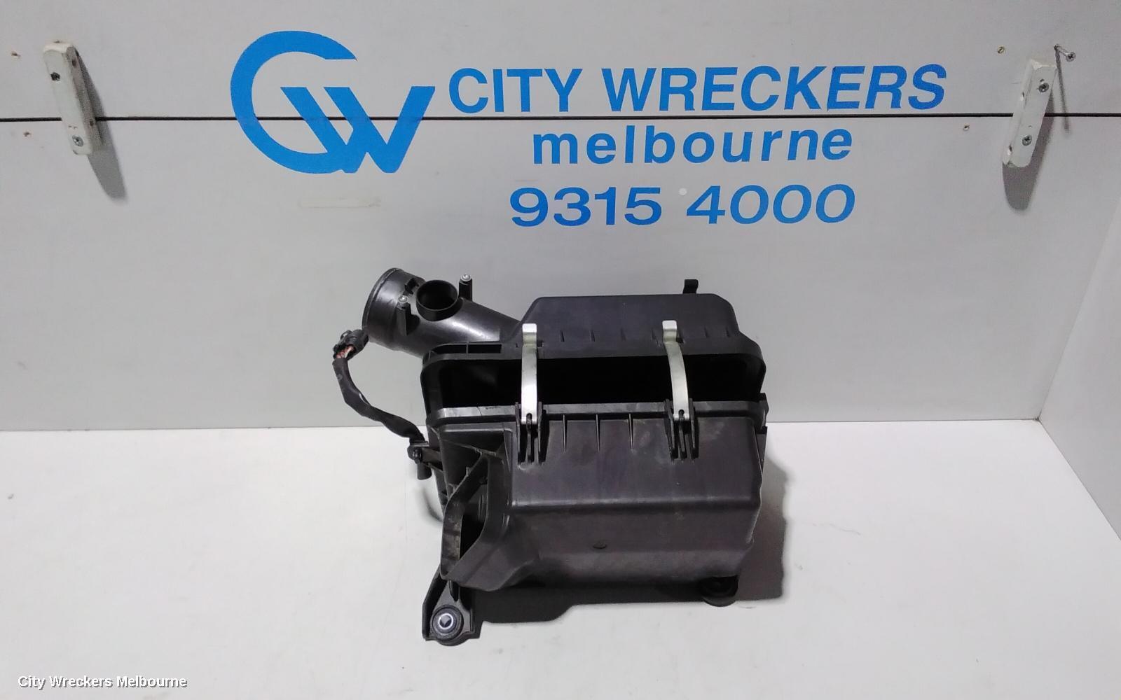 MITSUBISHI ASX 2011 Air Cleaner/Box