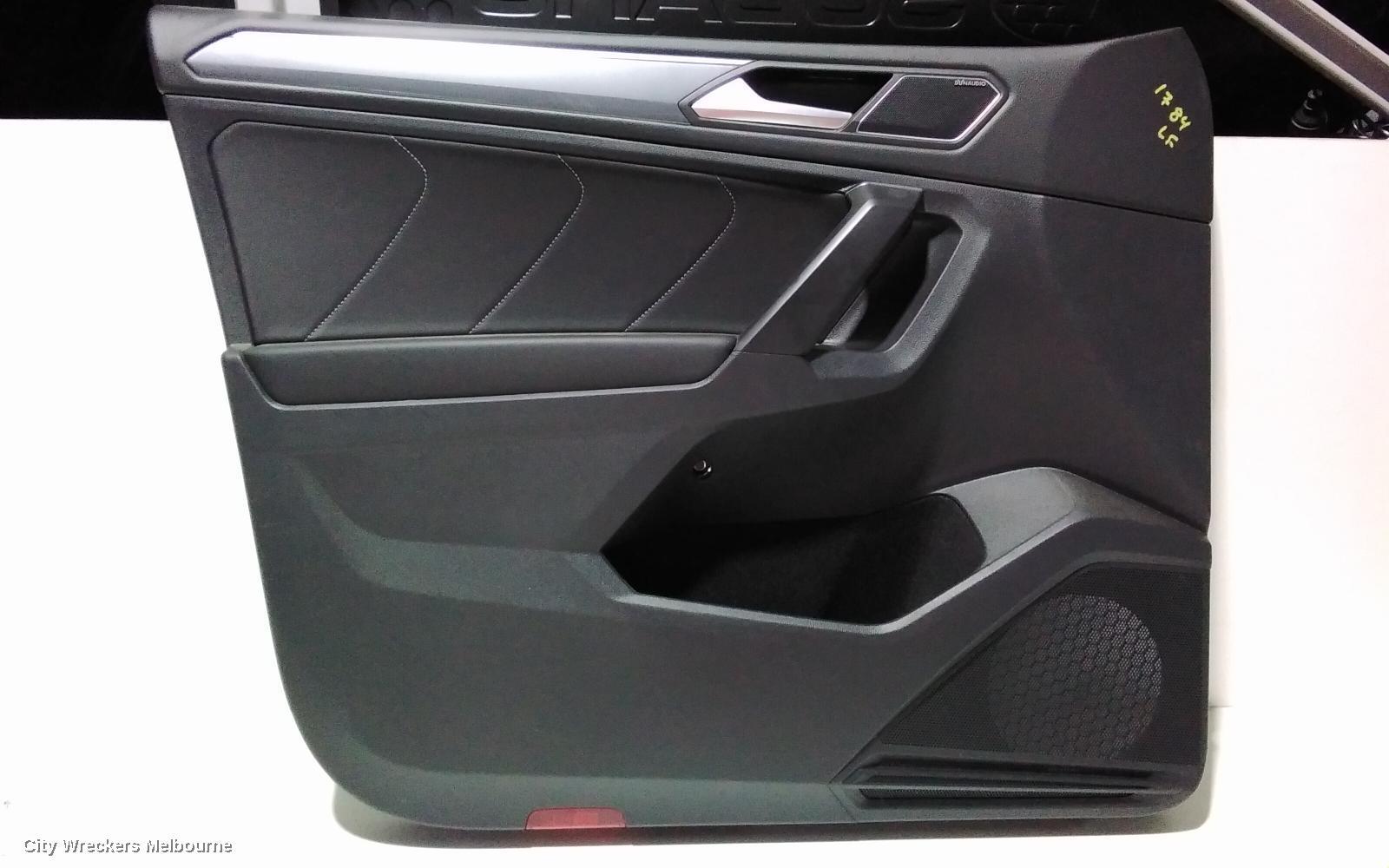 VOLKSWAGEN TIGUAN 2021 Door Trim