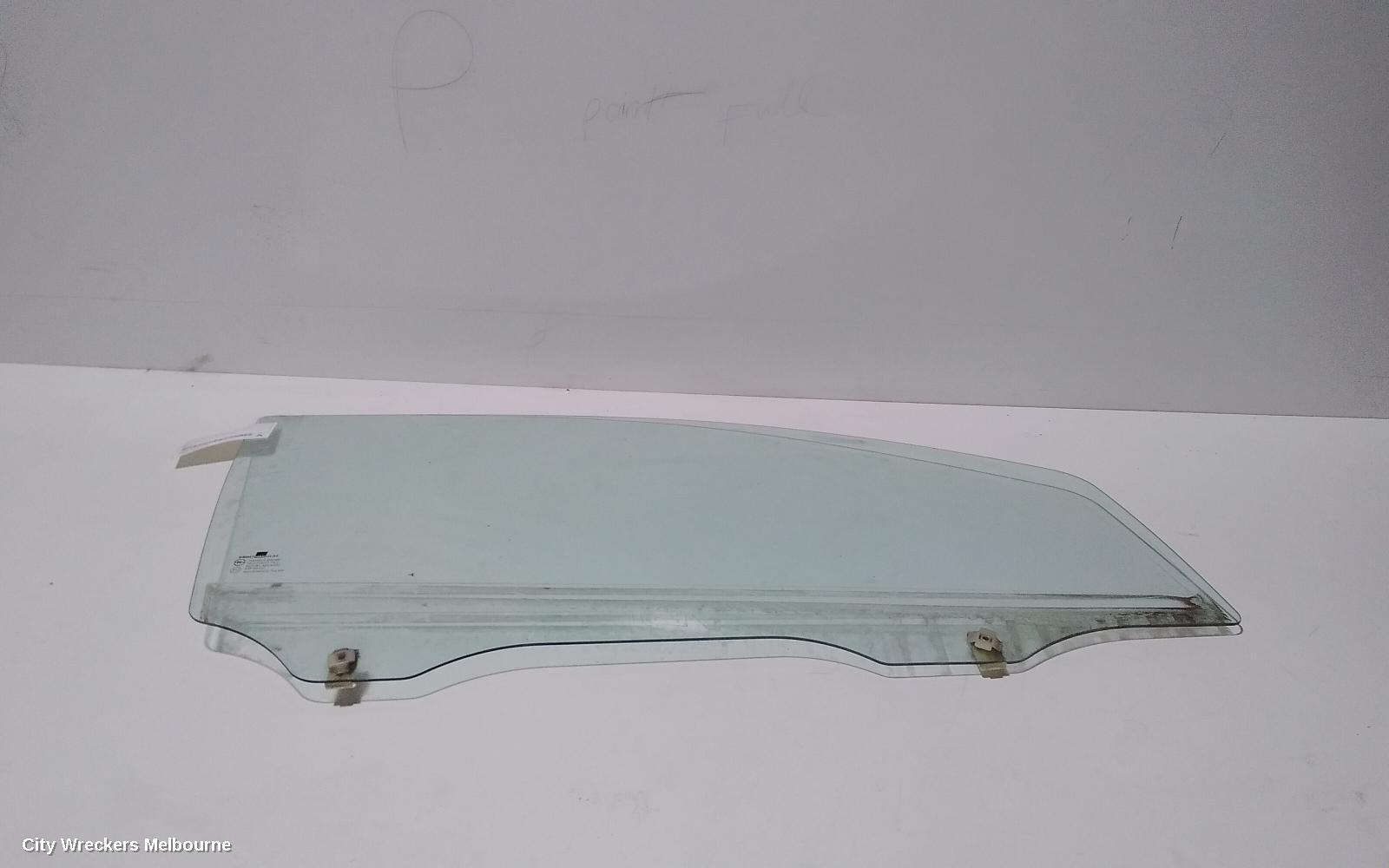 HOLDEN BARINA 2007 Right Front Door Window