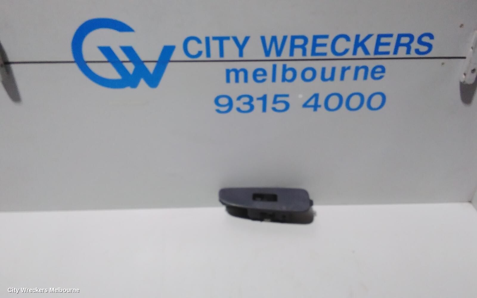TOYOTA TARAGO 2001 Pwr Dr Wind Switch