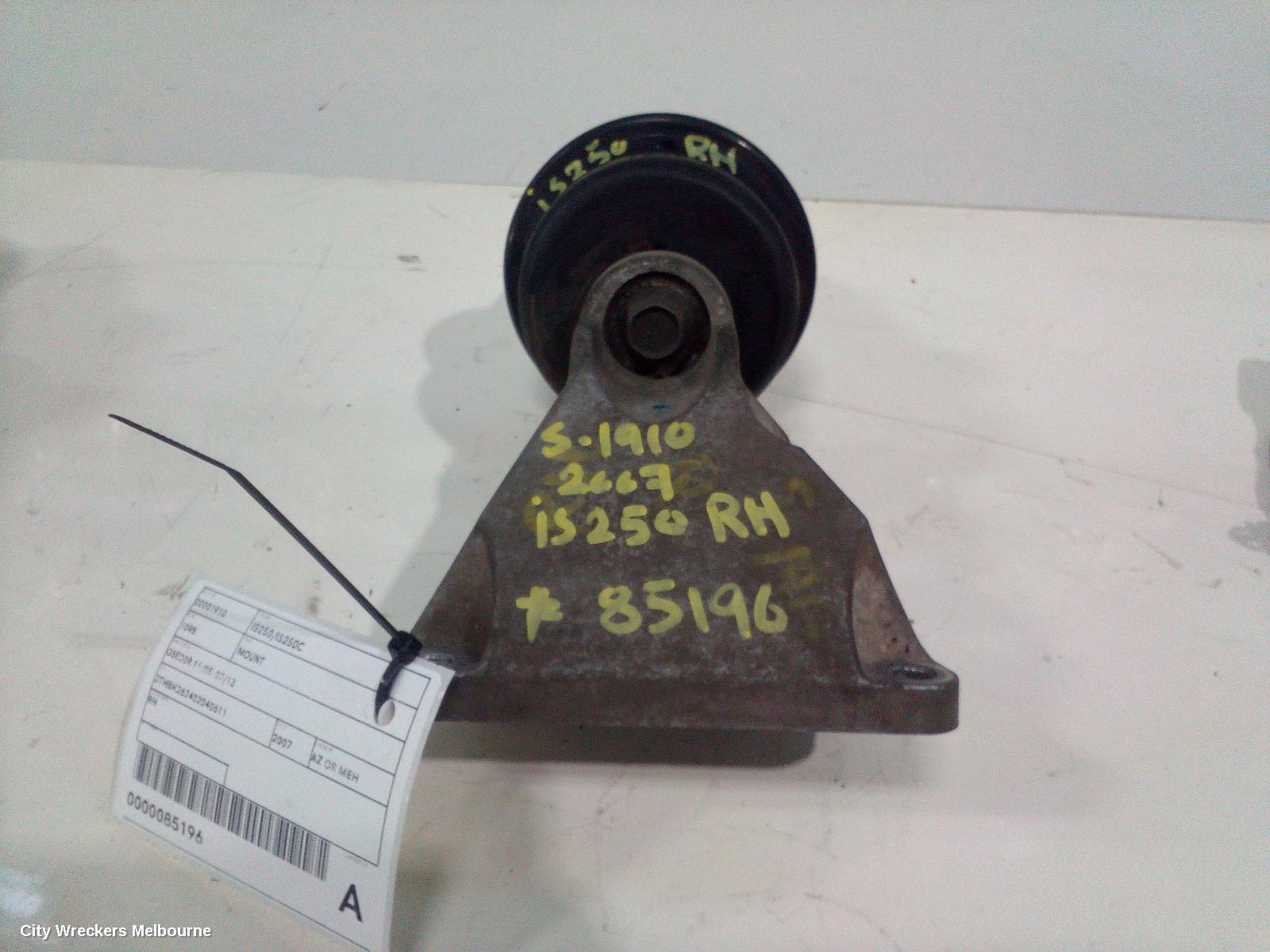 LEXUS IS250/IS250C 2007 Mount