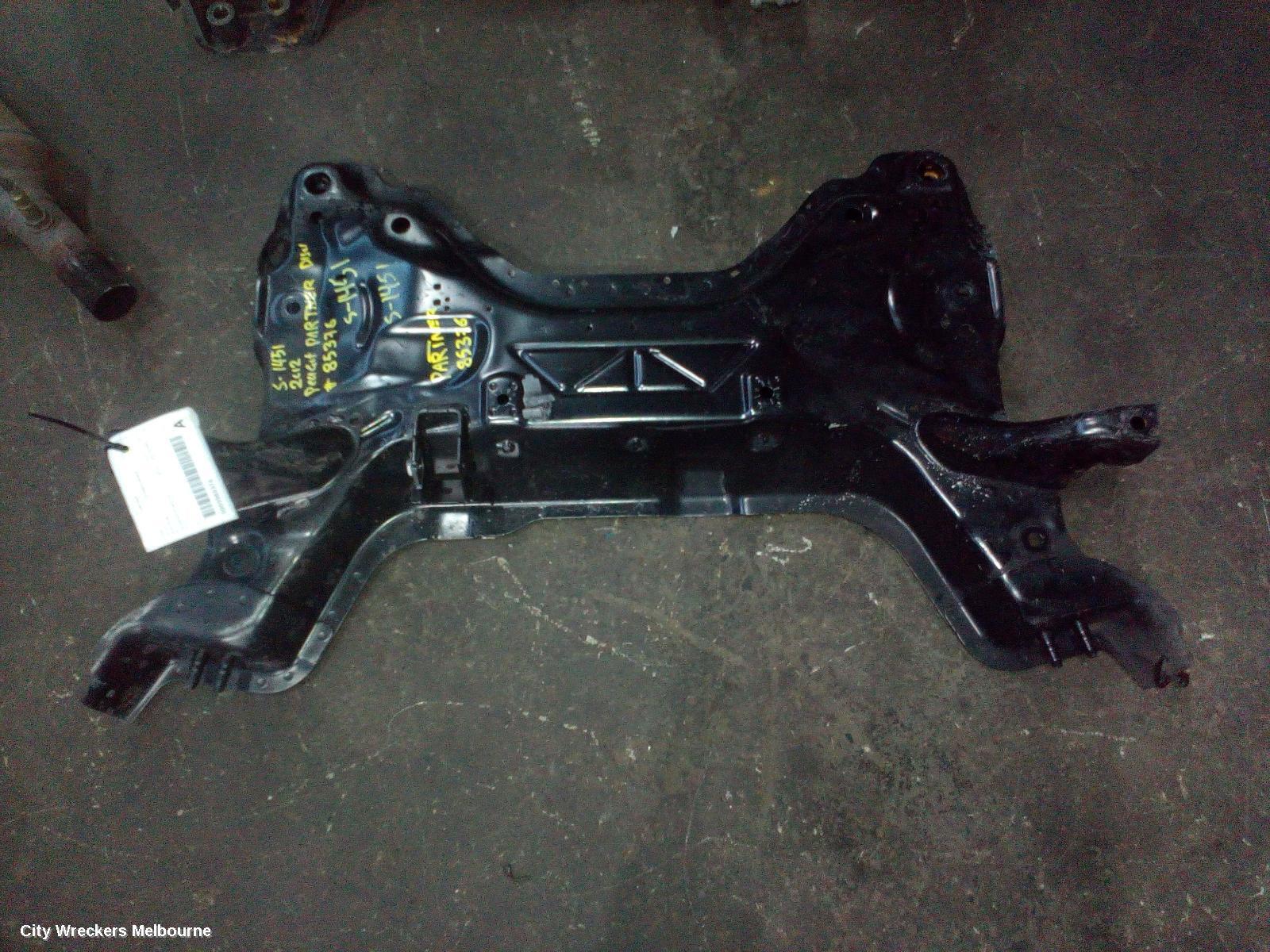 PEUGEOT PARTNER 2012 Frt Xmember/Cradle