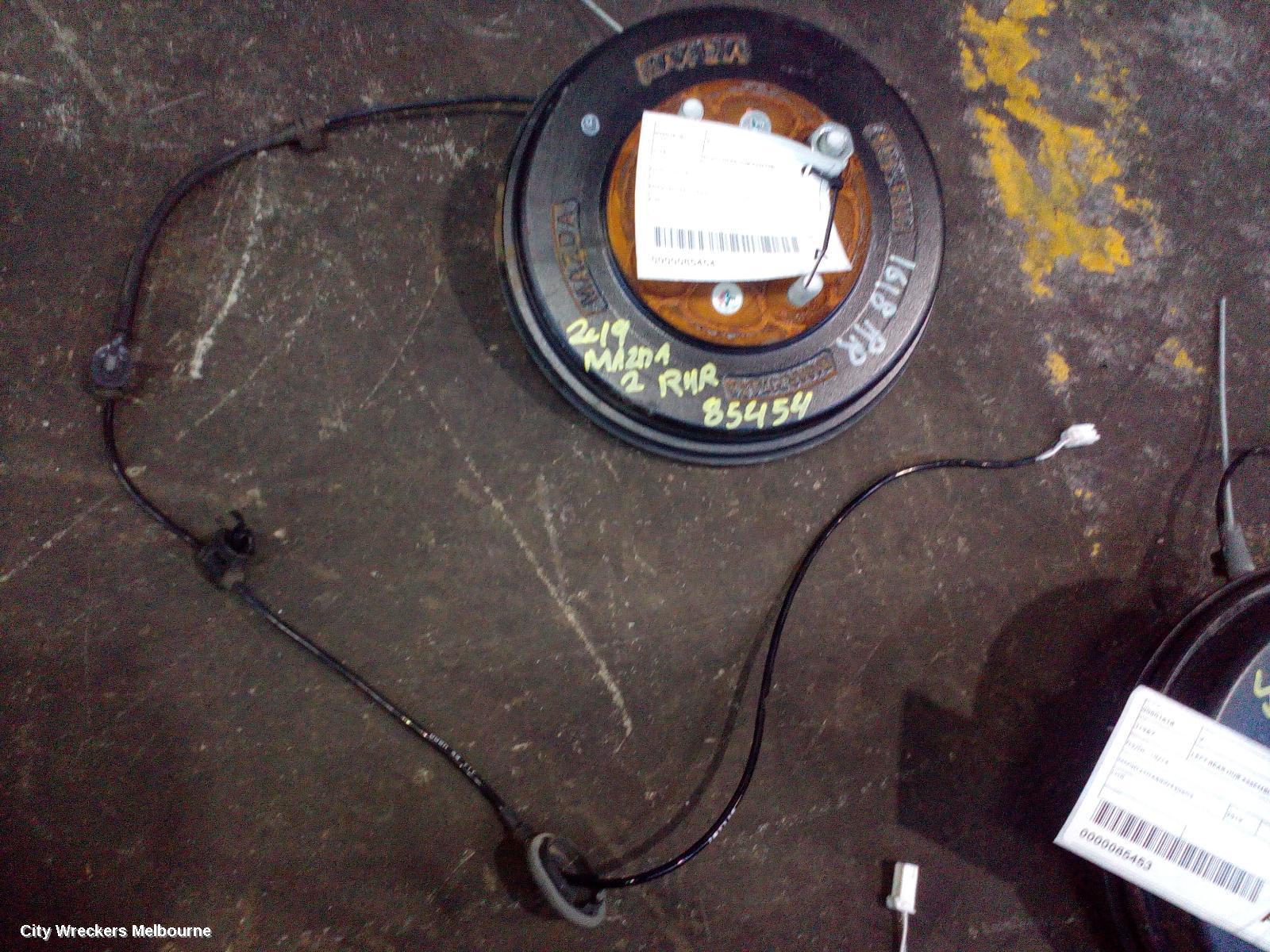 MAZDA 2 2019 Right Rear Hub Assembly