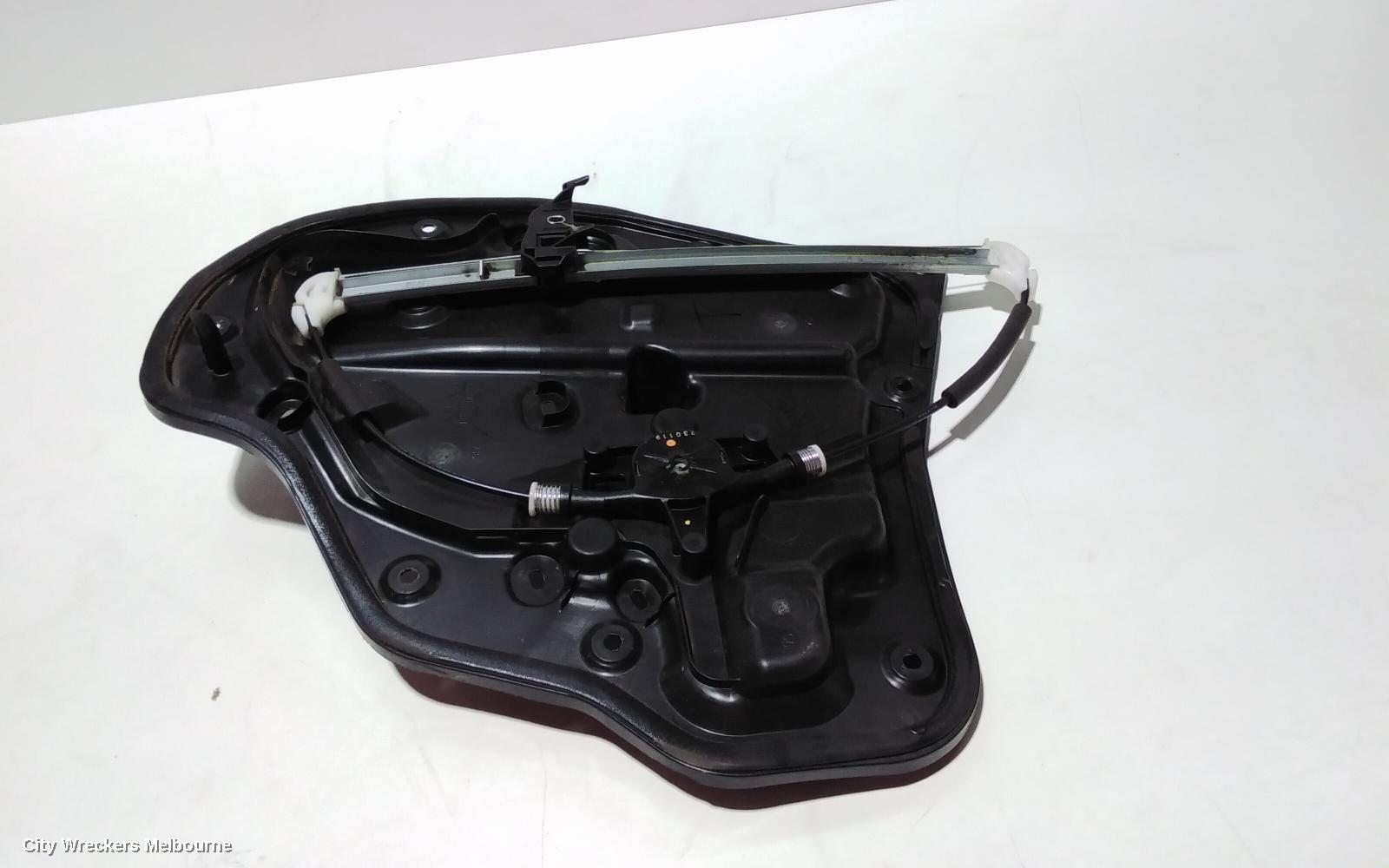 MAZDA 2 2019 Right Rear Wnd Reg/Motor