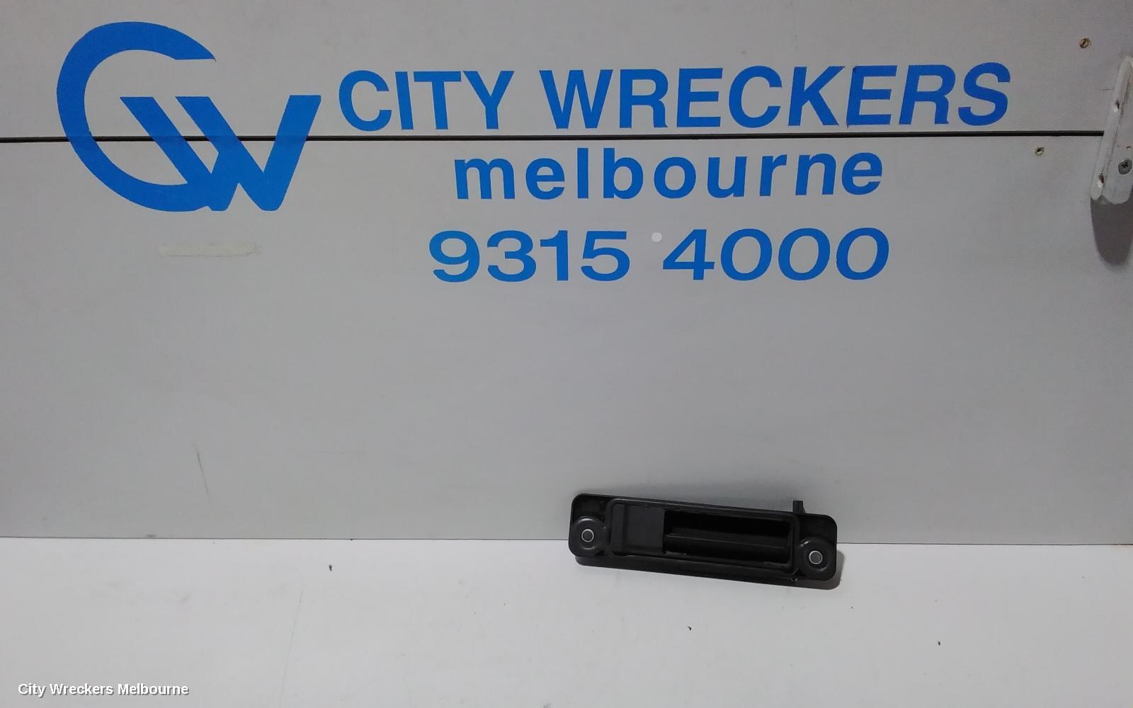 MERCEDES M CLASS 2009 Tailgate Handle