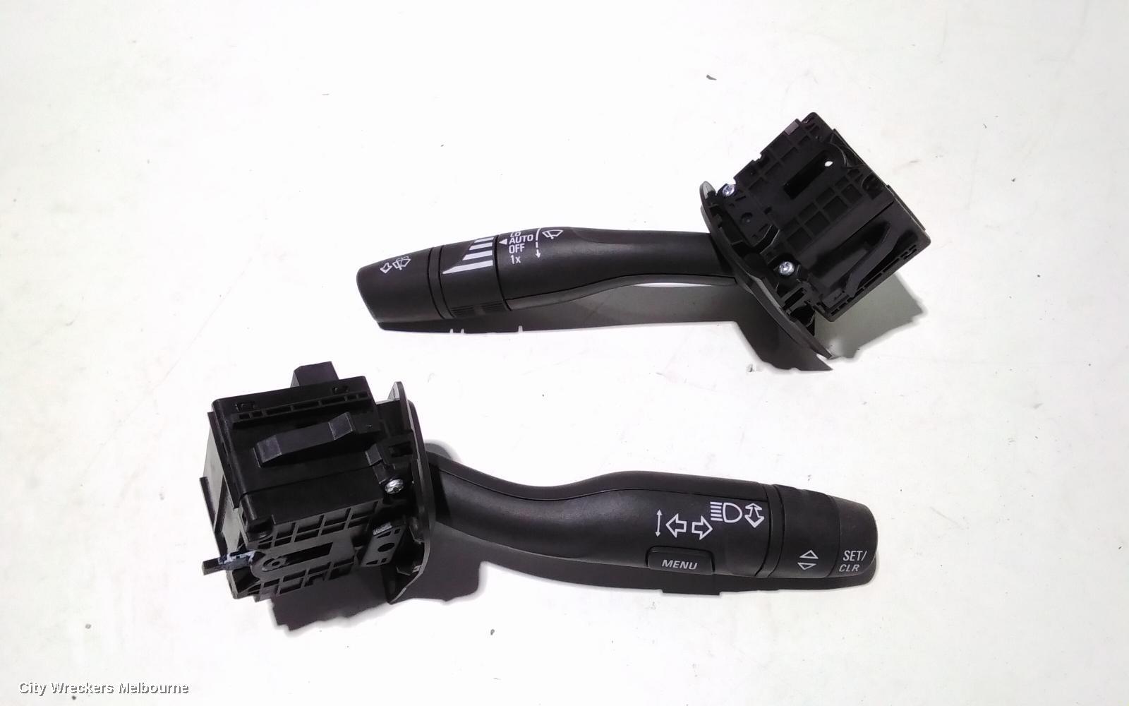 HOLDEN COMMODORE 2019 Combination Switch