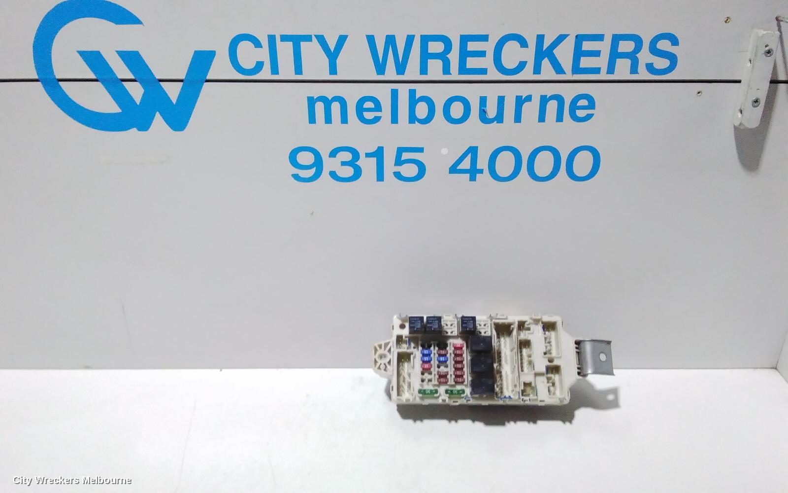 MITSUBISHI PAJERO 2011 Fuse Box