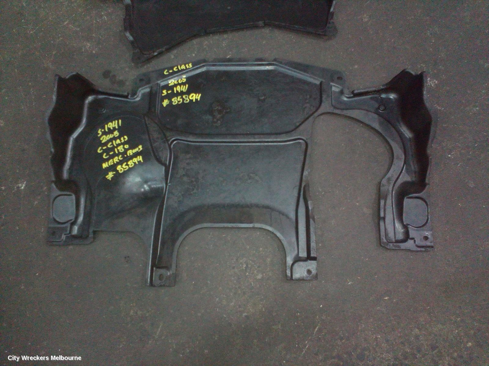 MERCEDES C CLASS 2005 Engine Cover