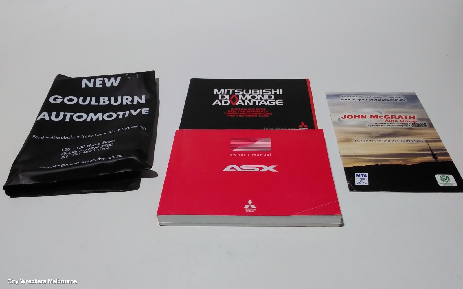 MITSUBISHI ASX 2011 Owners Handbook
