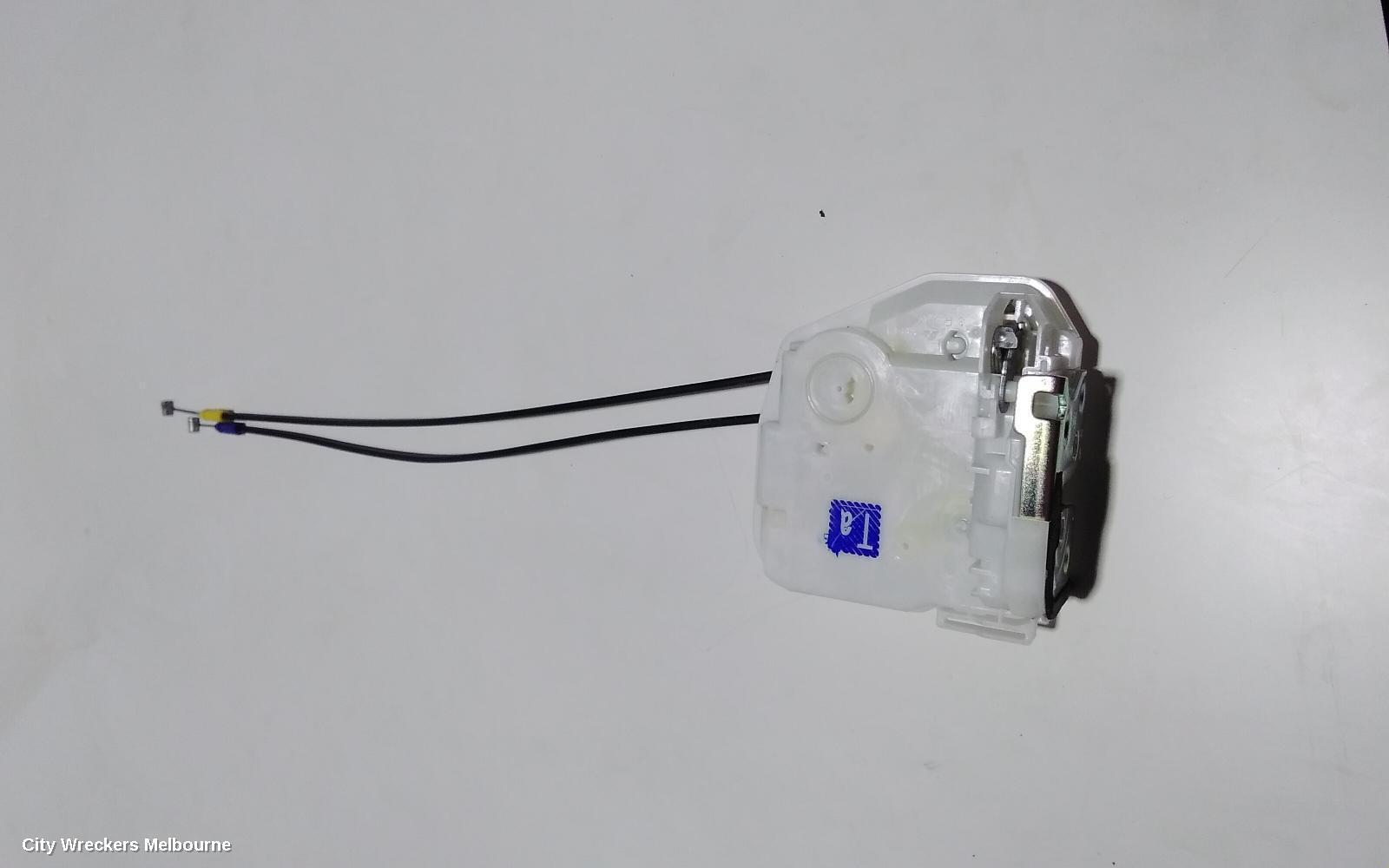 MITSUBISHI ECLIPSE CROSS 2018 Door/Boot/Gate Lock