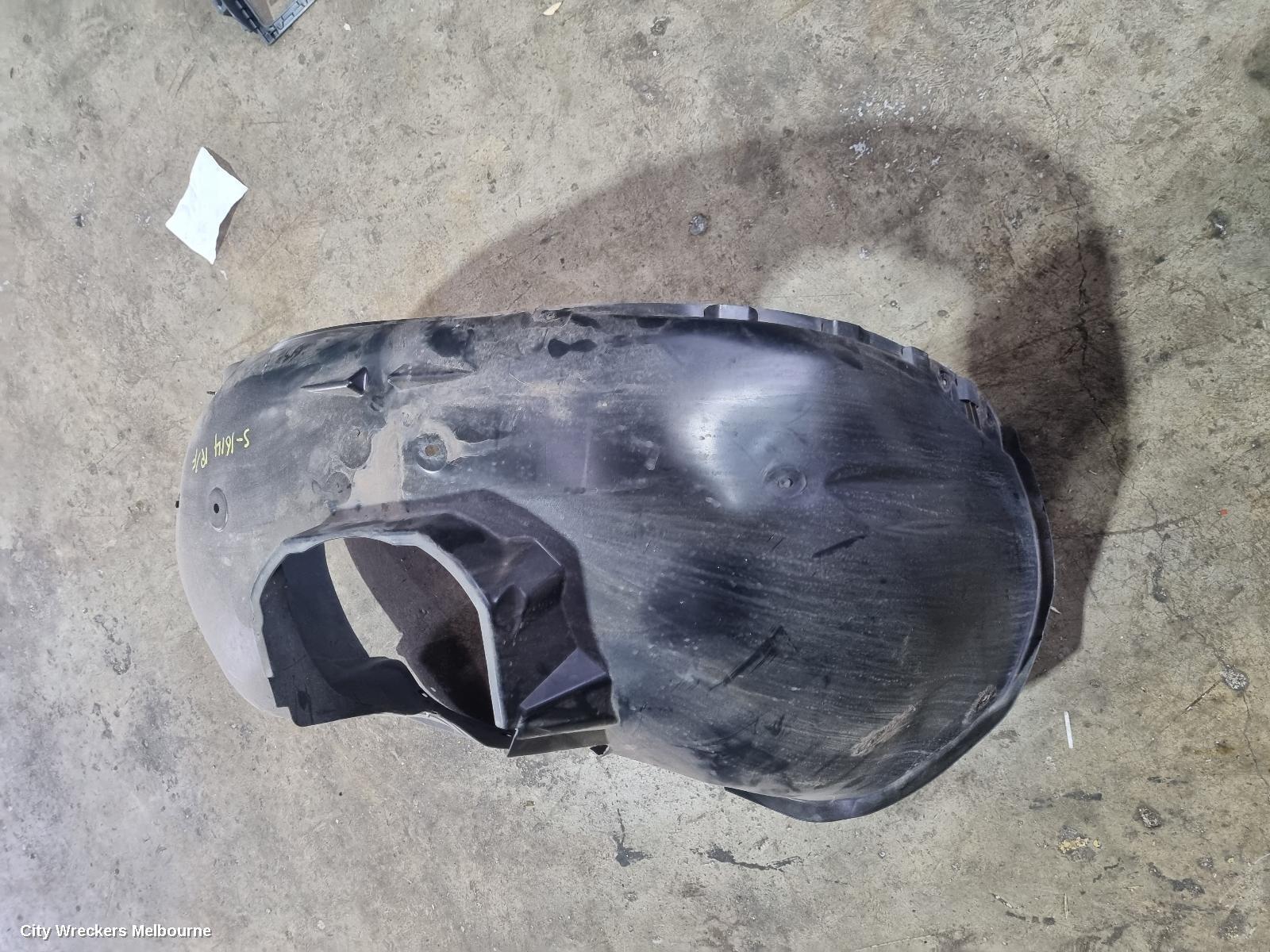 HOLDEN COMMODORE 2019 Right Guard Liner