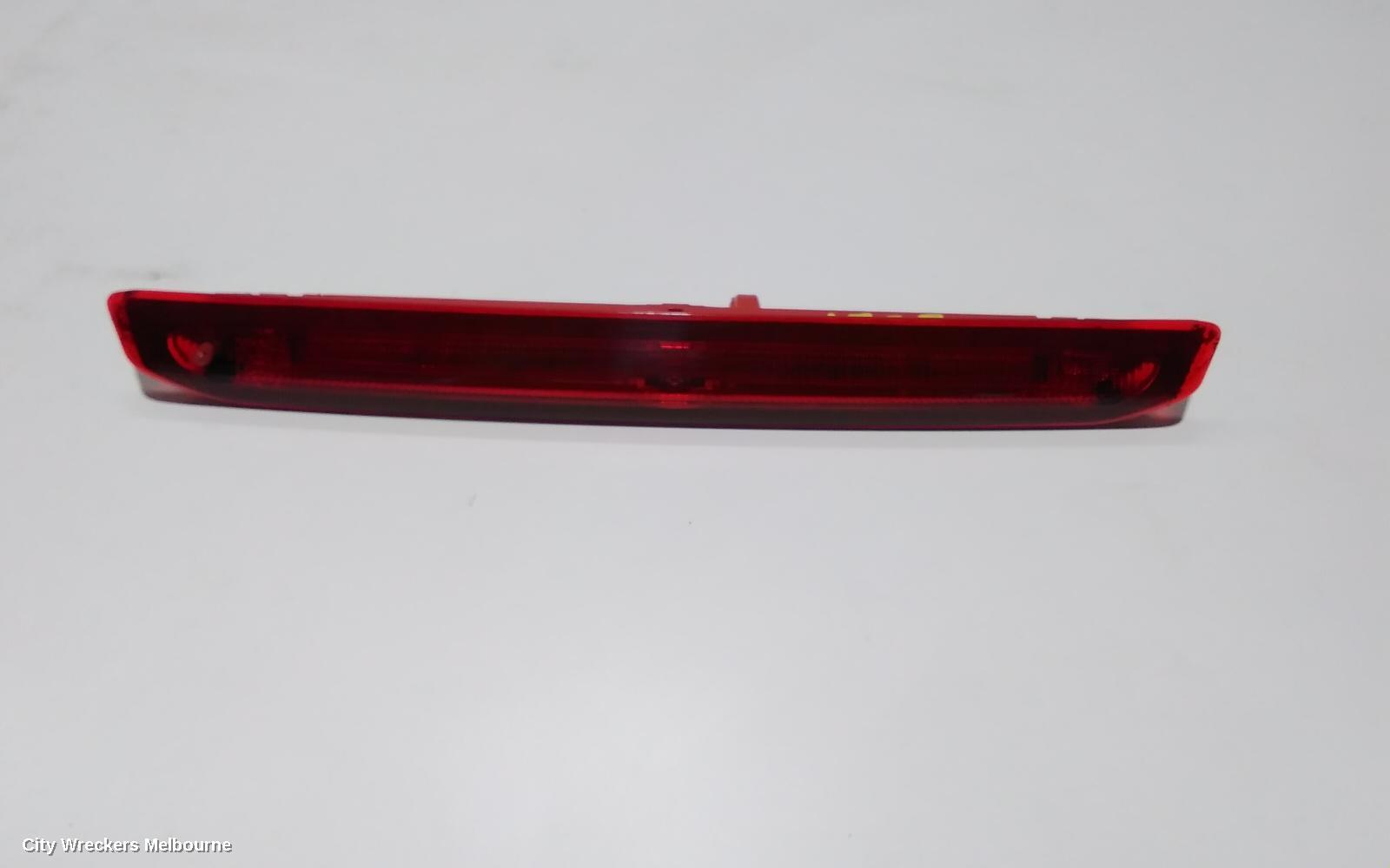 FORD ESCAPE 2018 High Level Stoplight