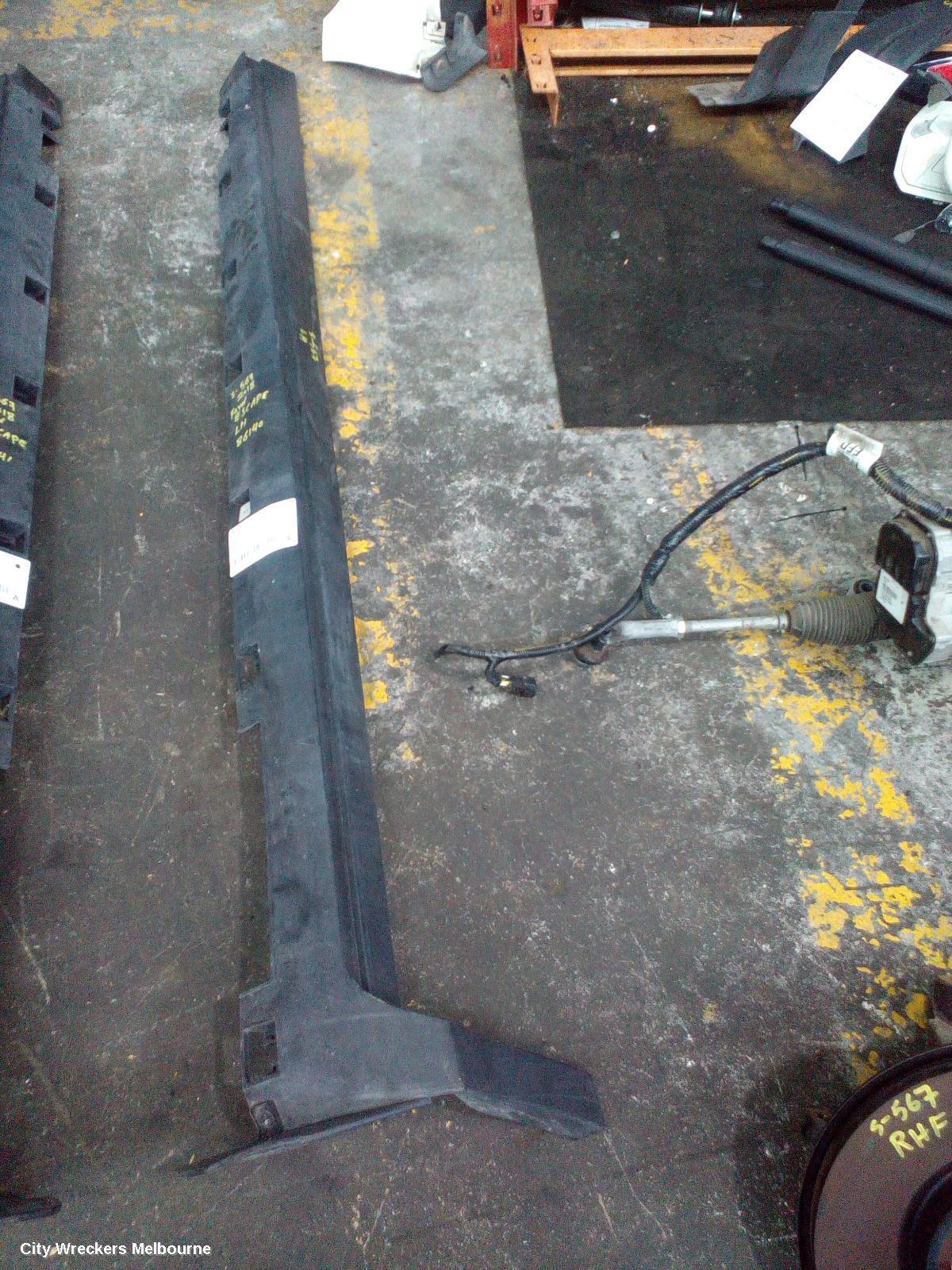 FORD ESCAPE 2018 Side Step/Skirt