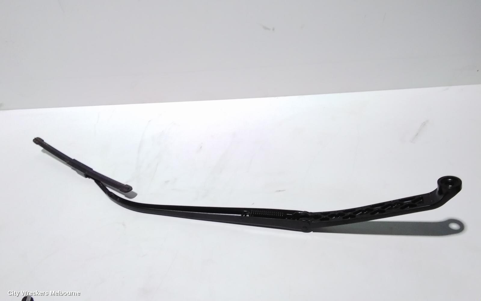 HONDA ODYSSEY 2019 Wiper Arm