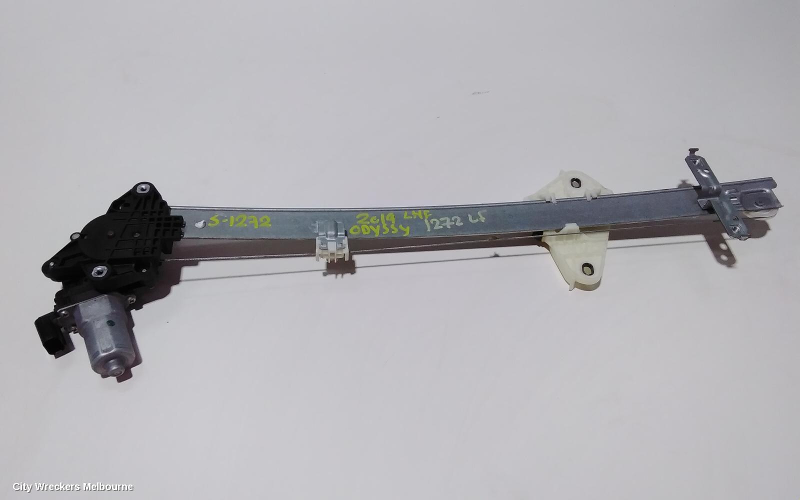 HONDA ODYSSEY 2019 Left Front Window Reg/Motor