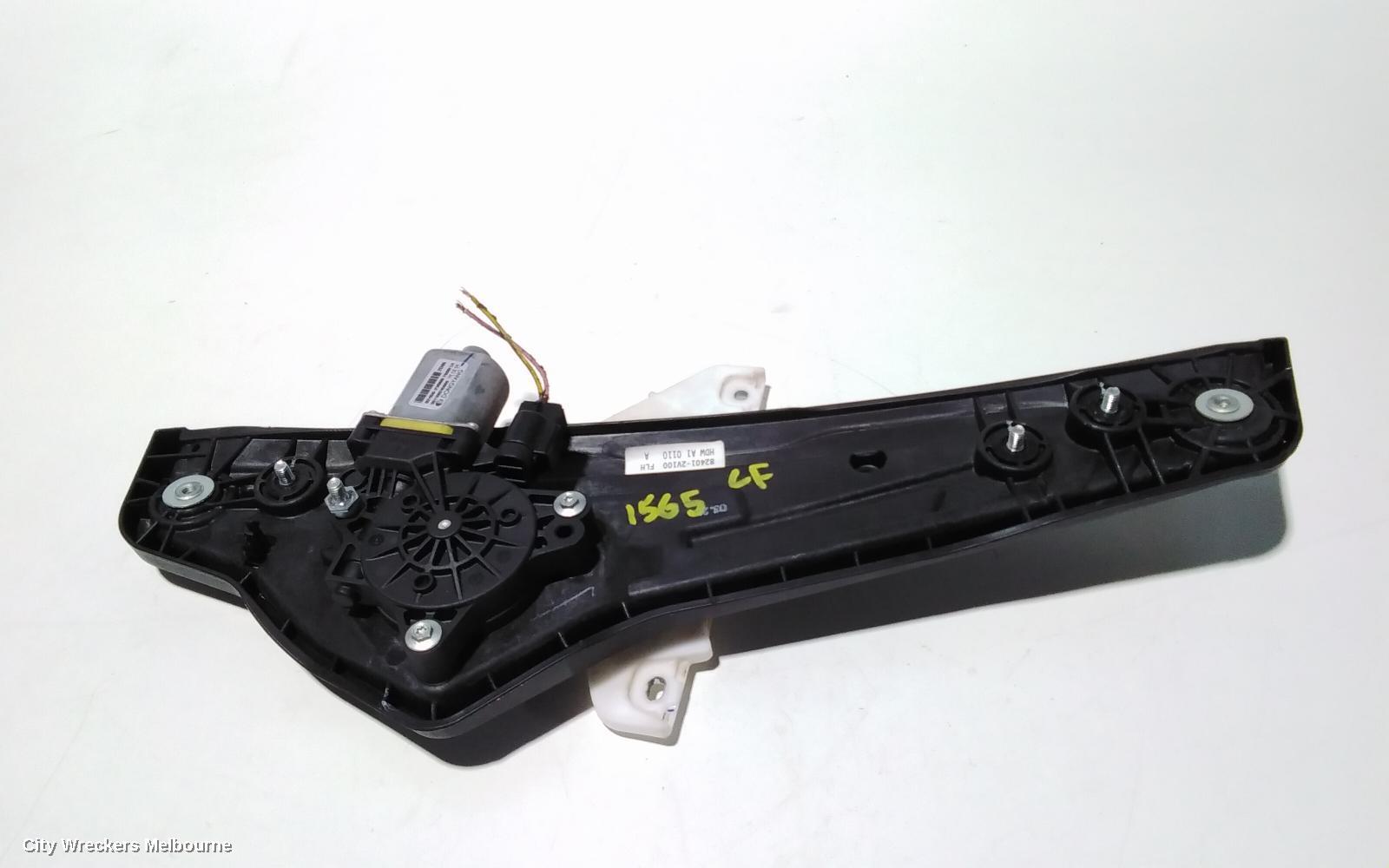 HYUNDAI VELOSTER 2012 Left Front Window Reg/Motor