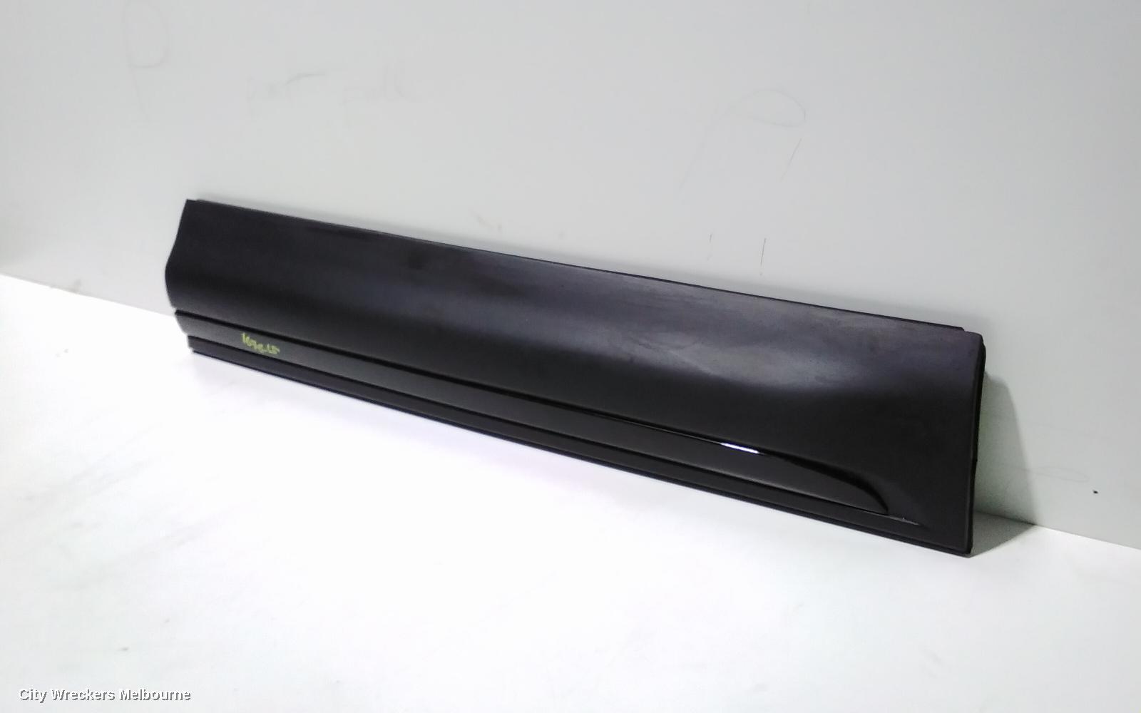 LAND ROVER RANGEROVER EVOQUE 2014 Body/Door Mould