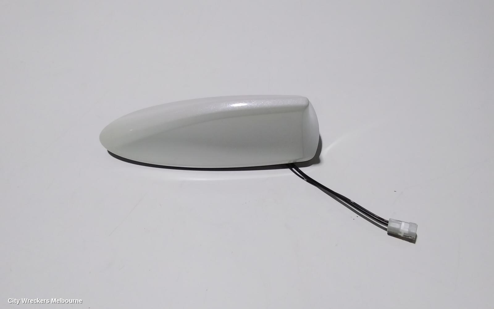 SUBARU IMPREZA 2017 Antenna