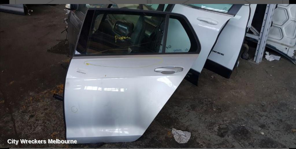 VOLKSWAGEN GOLF 2013 Left Rear Door/Sliding